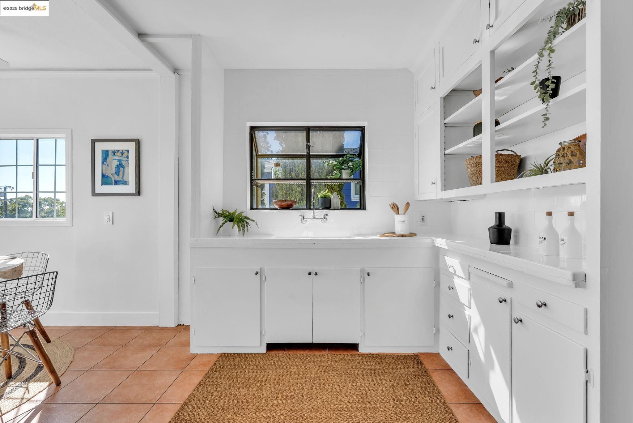 Detail Gallery Image 20 of 44 For 6141 Mauritania Ave, Oakland,  CA 94605 - 2 Beds | 1 Baths