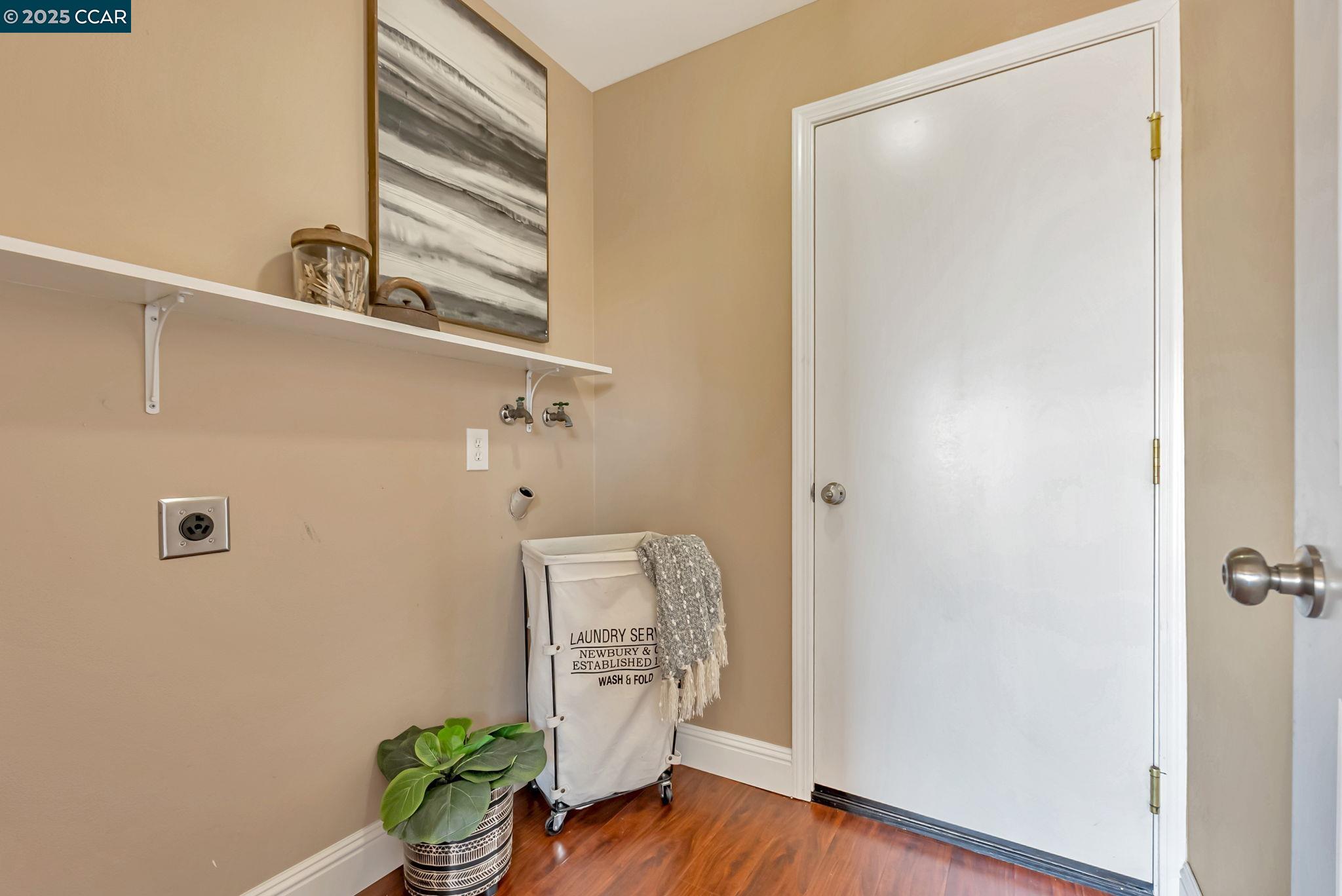 Detail Gallery Image 29 of 49 For 166 Encinal Pl, Pittsburg,  CA 94565 - 4 Beds | 2/1 Baths