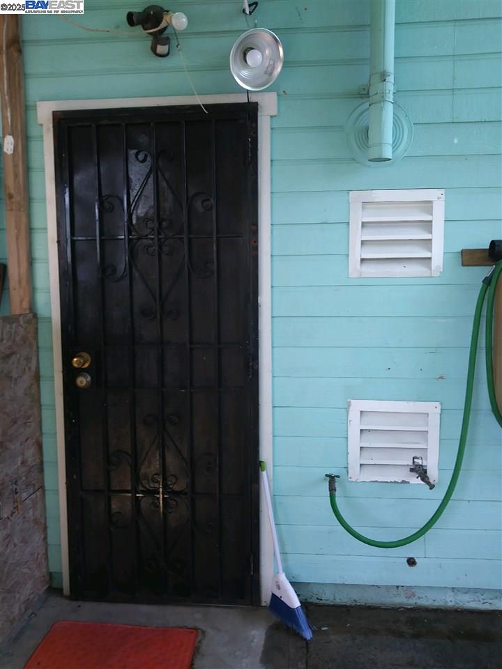 Detail Gallery Image 13 of 14 For 619 2nd St, Richmond,  CA 94801 - – Beds | – Baths