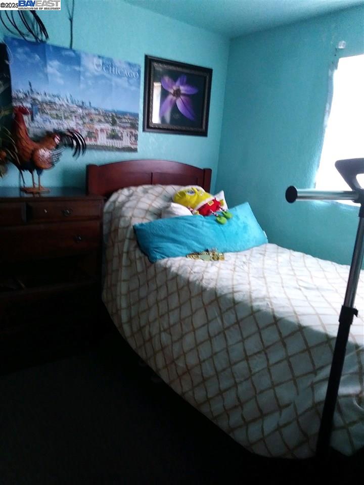 Detail Gallery Image 3 of 14 For 619 2nd St, Richmond,  CA 94801 - – Beds | – Baths