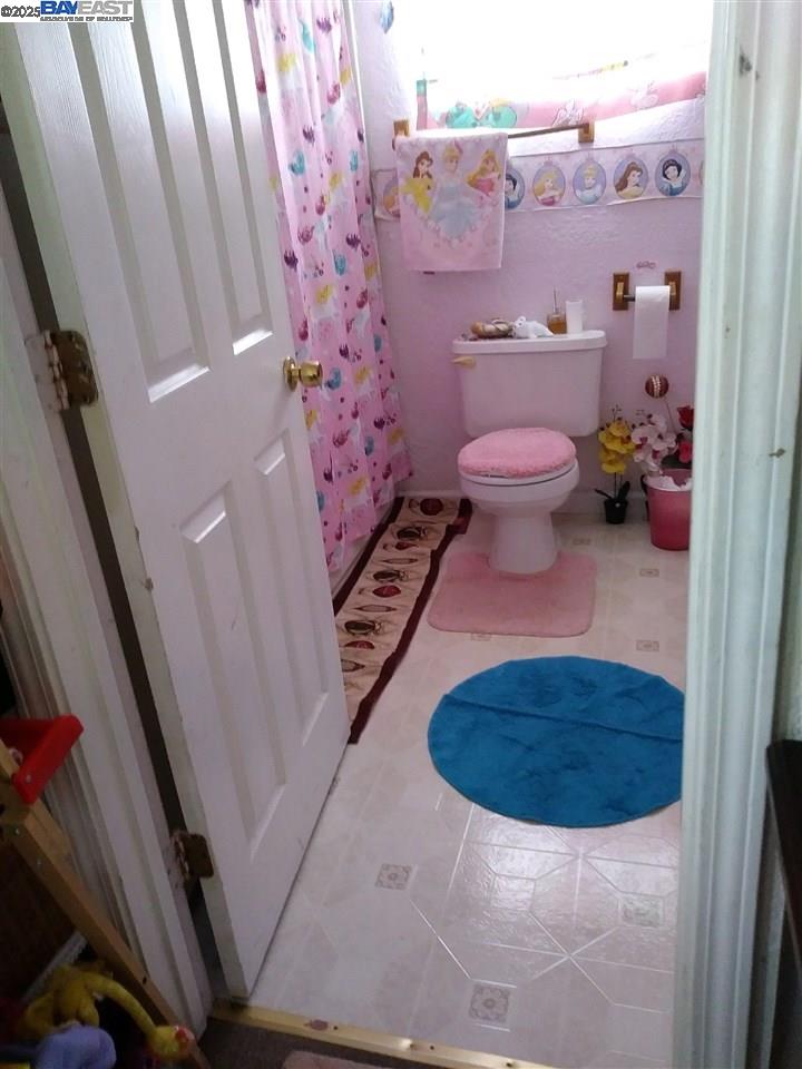 Detail Gallery Image 7 of 14 For 619 2nd St, Richmond,  CA 94801 - – Beds | – Baths