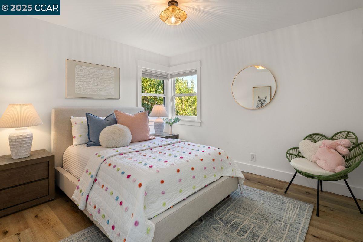 Detail Gallery Image 12 of 25 For 3319 Sweet Dr, Lafayette,  CA 94549 - 3 Beds | 1/1 Baths