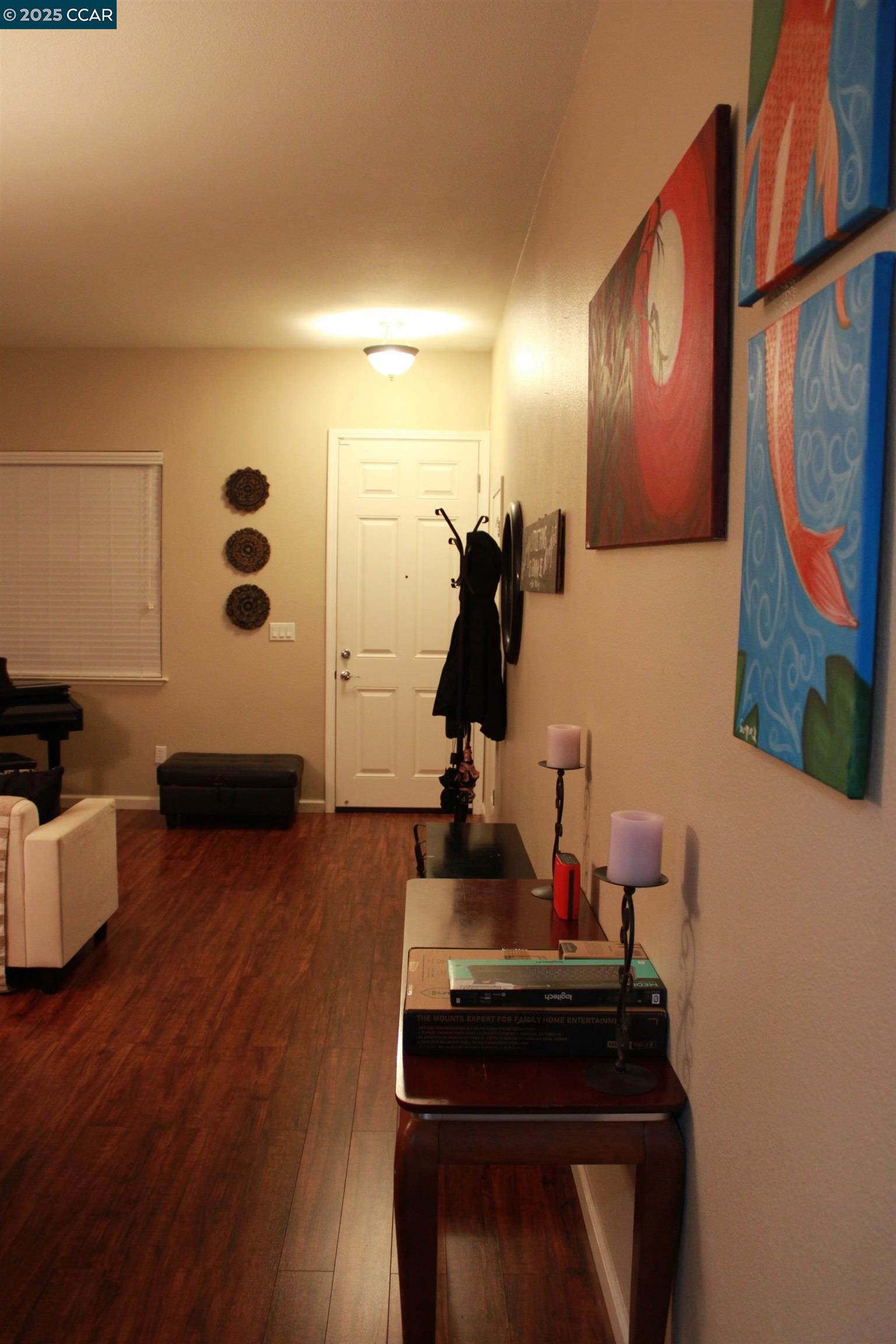 Detail Gallery Image 7 of 20 For 100 Copper Beech Gln, Hercules,  CA 94547 - 5 Beds | 3 Baths