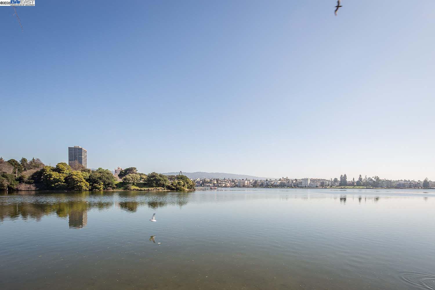 Detail Gallery Image 56 of 60 For 1 Lakeside Dr #1806,  Oakland,  CA 94612 - 1 Beds | 1 Baths