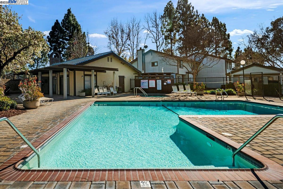 Photo #17: 41104739 Listing: Photo #17