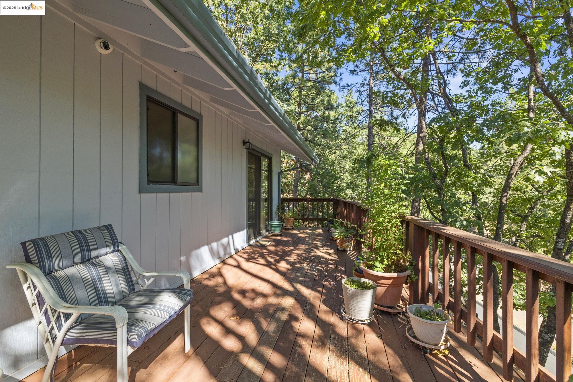 Detail Gallery Image 25 of 33 For 24043 Hitching Post Rd, Sonora,  CA 95370 - 3 Beds | 2 Baths