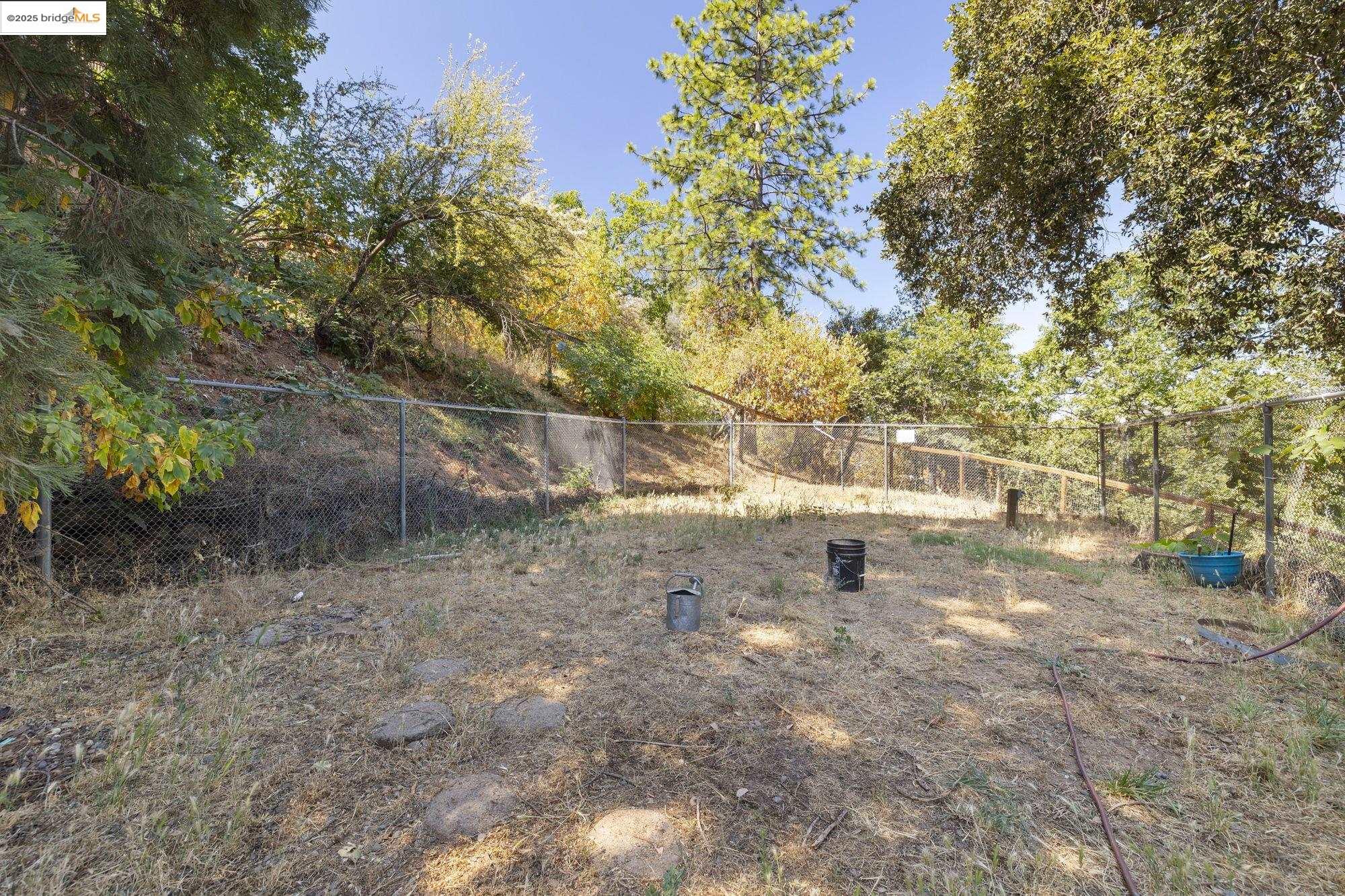 Detail Gallery Image 13 of 30 For 20592 Ponderosa Way, Tuolumne,  CA 95379 - 2 Beds | 1 Baths
