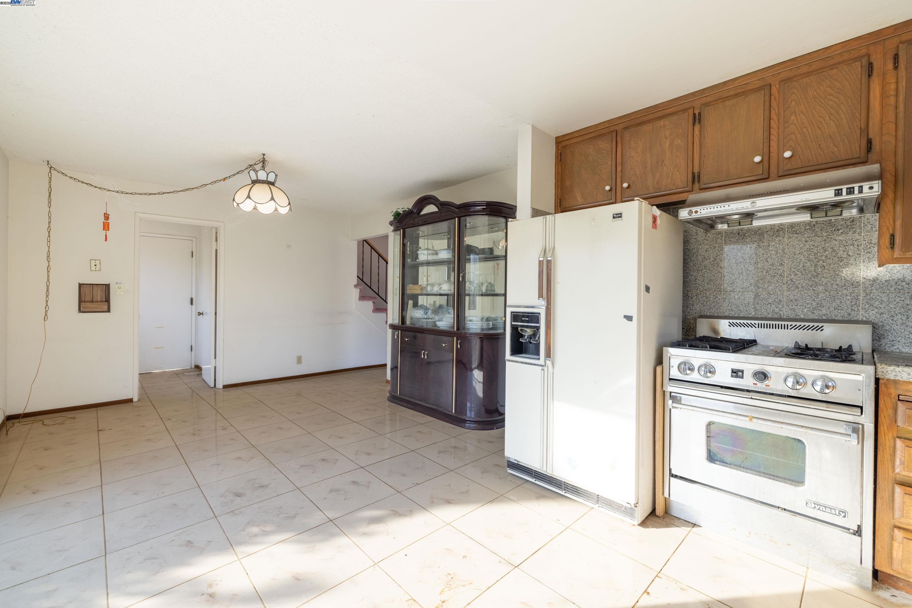 Detail Gallery Image 7 of 17 For 642 Mcduff Ave, Fremont,  CA 94539 - 4 Beds | 3 Baths