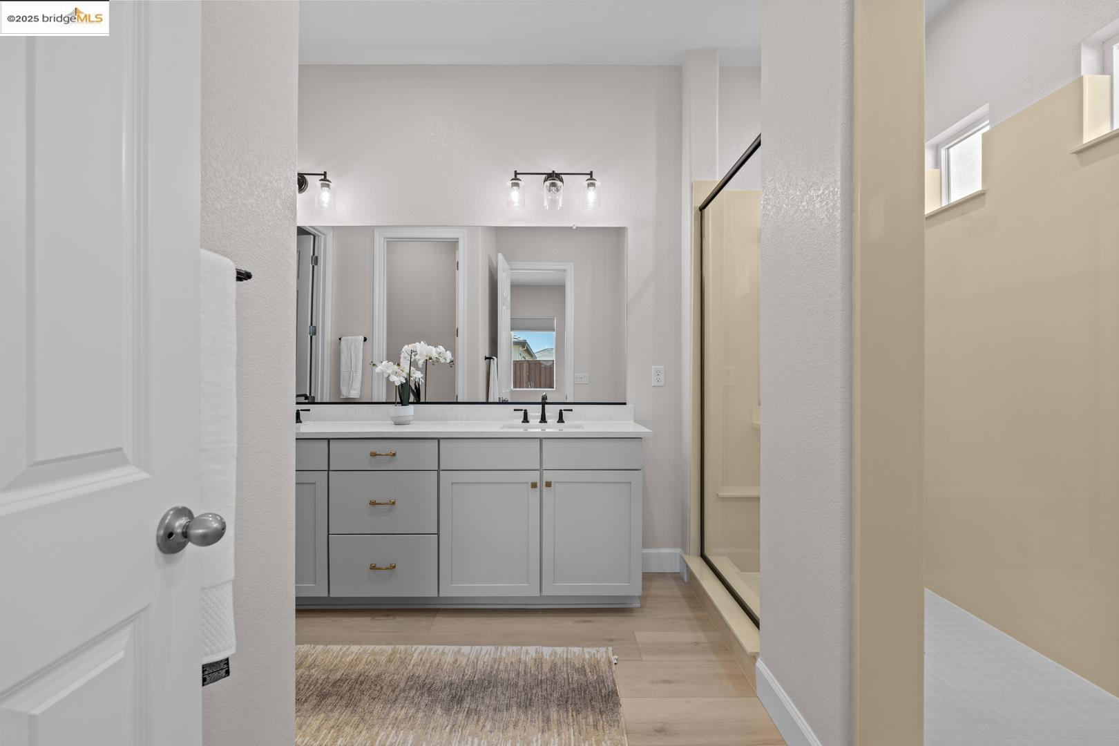 Detail Gallery Image 13 of 27 For 1661 Winne Dr, Woodland,  CA 95776 - 3 Beds | 2/1 Baths