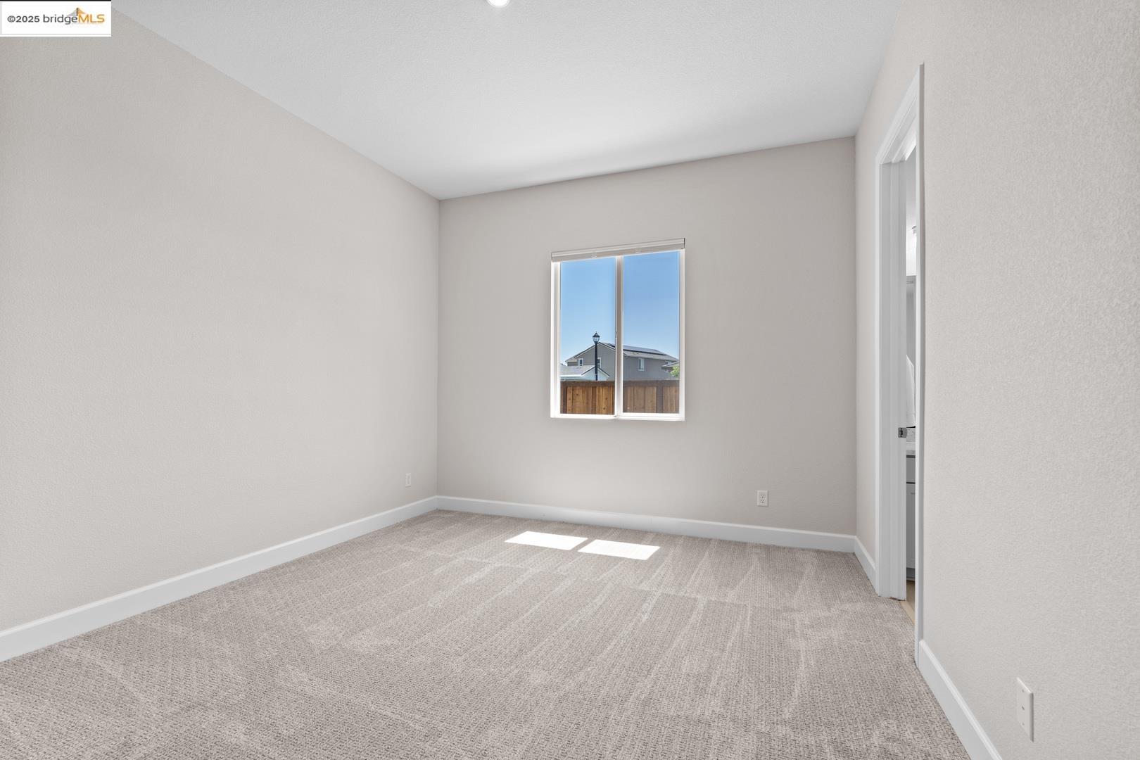 Detail Gallery Image 17 of 27 For 1661 Winne Dr, Woodland,  CA 95776 - 3 Beds | 2/1 Baths