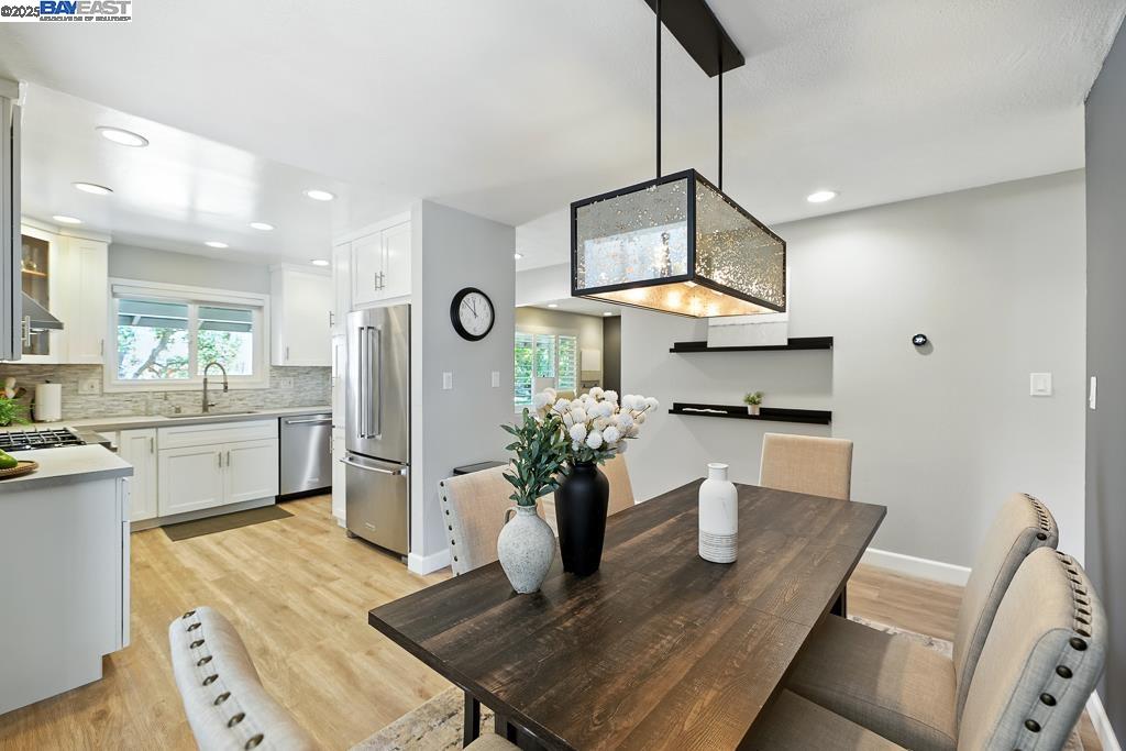 Detail Gallery Image 12 of 57 For 3676 Vineyard Ave, Pleasanton,  CA 94566 - 3 Beds | 2 Baths