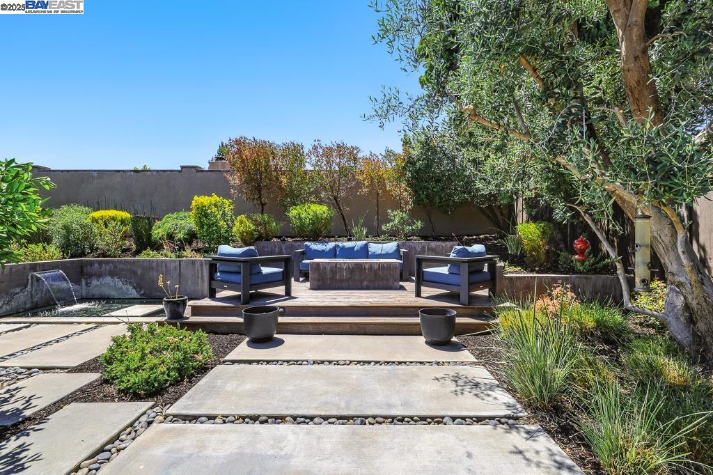 Detail Gallery Image 40 of 57 For 3676 Vineyard Ave, Pleasanton,  CA 94566 - 3 Beds | 2 Baths