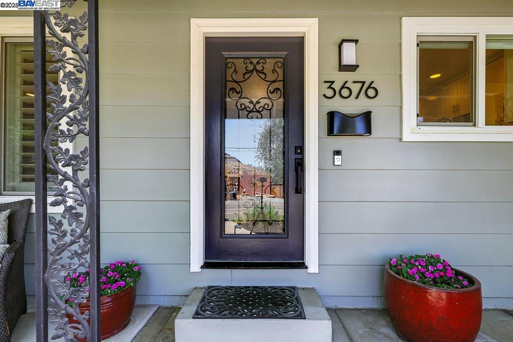 Detail Gallery Image 5 of 57 For 3676 Vineyard Ave, Pleasanton,  CA 94566 - 3 Beds | 2 Baths