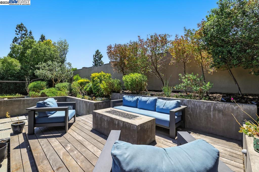 Detail Gallery Image 44 of 57 For 3676 Vineyard Ave, Pleasanton,  CA 94566 - 3 Beds | 2 Baths