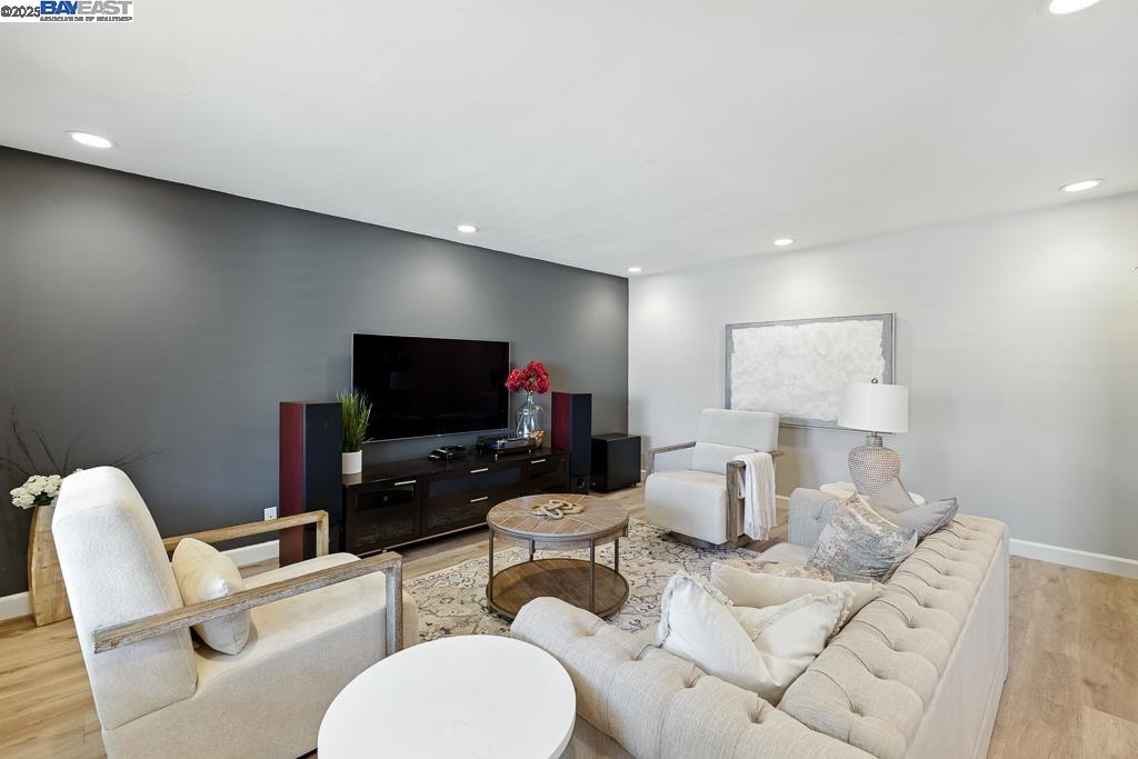 Detail Gallery Image 7 of 57 For 3676 Vineyard Ave, Pleasanton,  CA 94566 - 3 Beds | 2 Baths