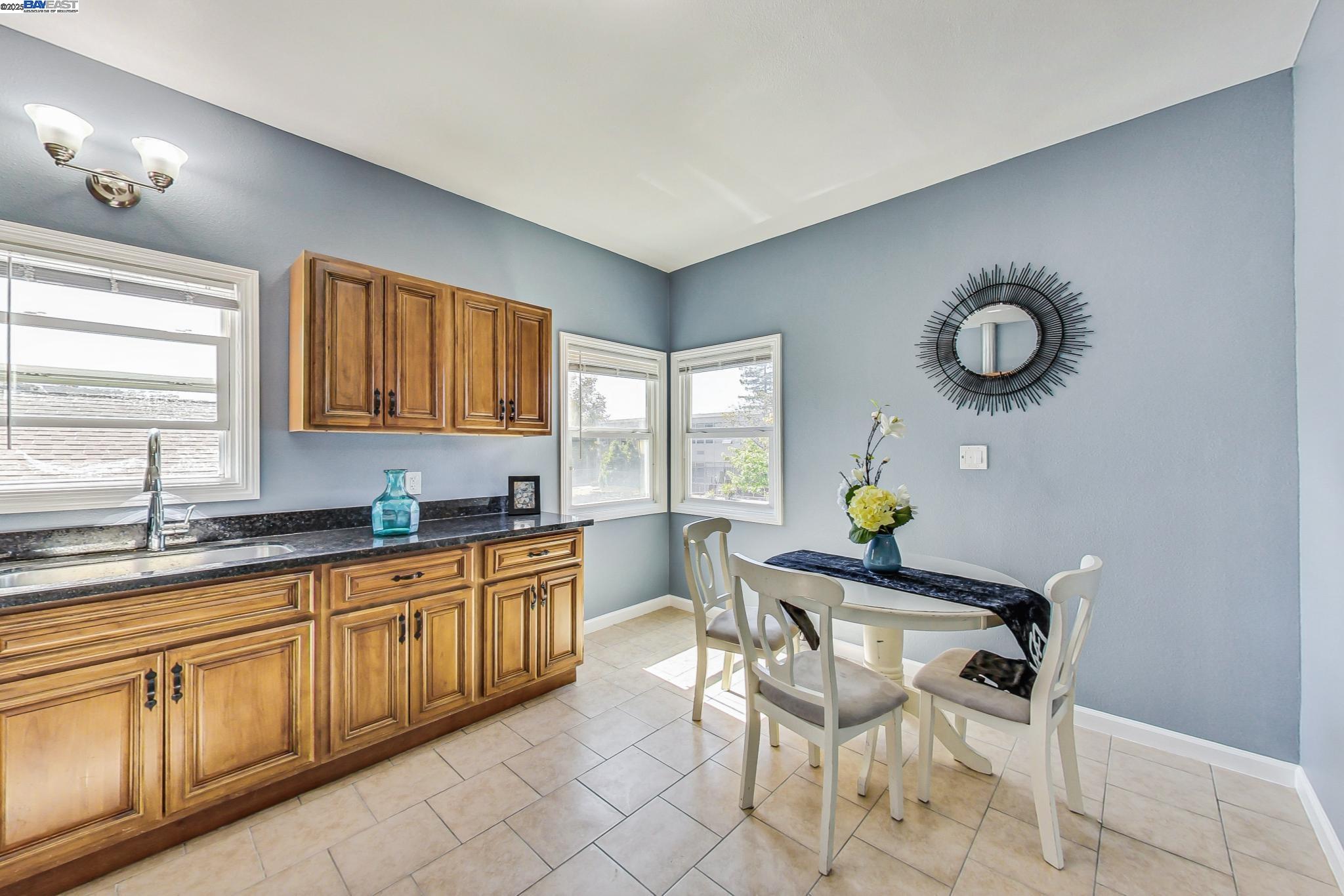 Detail Gallery Image 11 of 20 For 8600 Mcarthur Bvd, Oakland,  CA 94605 - – Beds | – Baths
