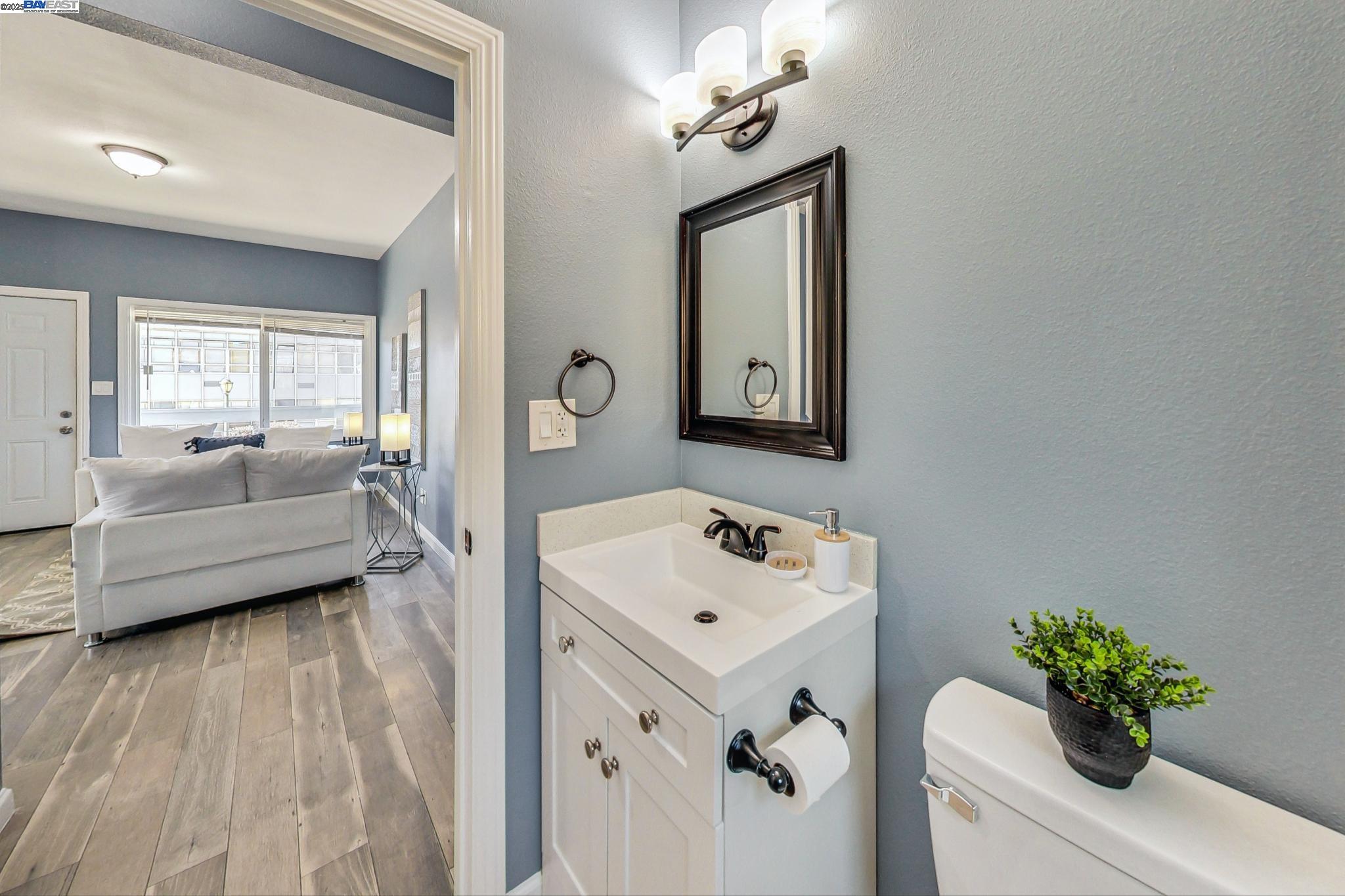 Detail Gallery Image 16 of 20 For 8600 Mcarthur Bvd, Oakland,  CA 94605 - – Beds | – Baths