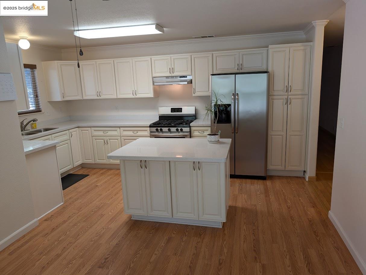 Detail Gallery Image 4 of 26 For 385 Arbona, Sonora,  CA 95370-8057 - 3 Beds | 2 Baths