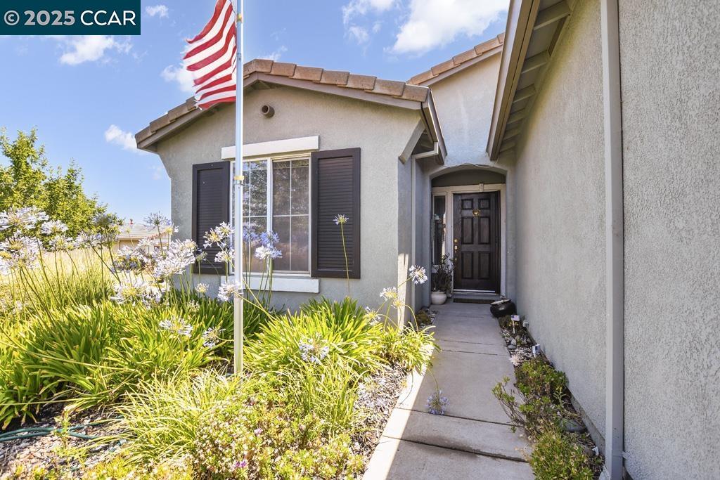 Detail Gallery Image 2 of 33 For 338 Watson Hollow Dr, Rio Vista,  CA 94571 - 2 Beds | 2 Baths