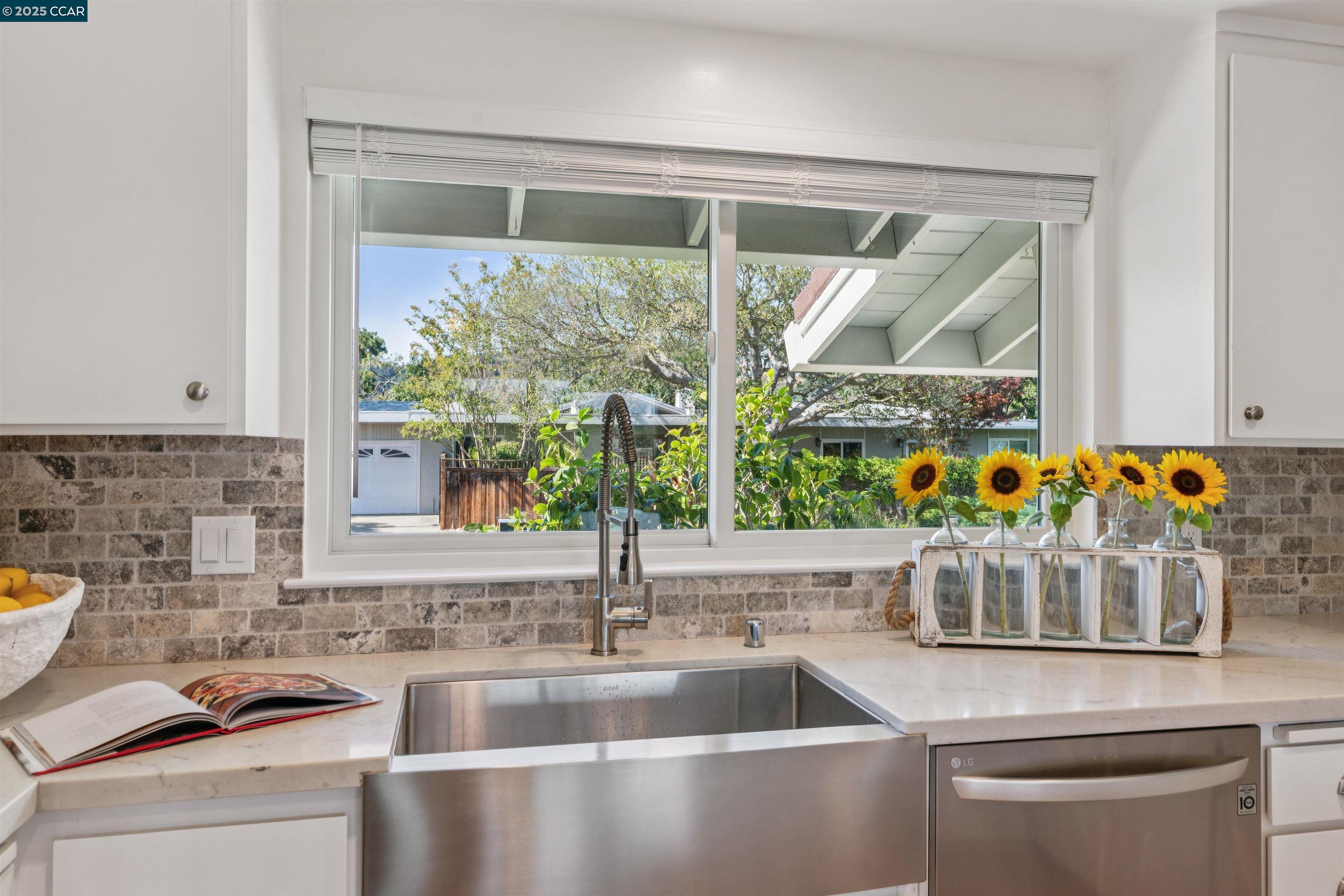 Detail Gallery Image 27 of 50 For 3803 Quail Ridge Road, Lafayette,  CA 94549 - 3 Beds | 2/1 Baths