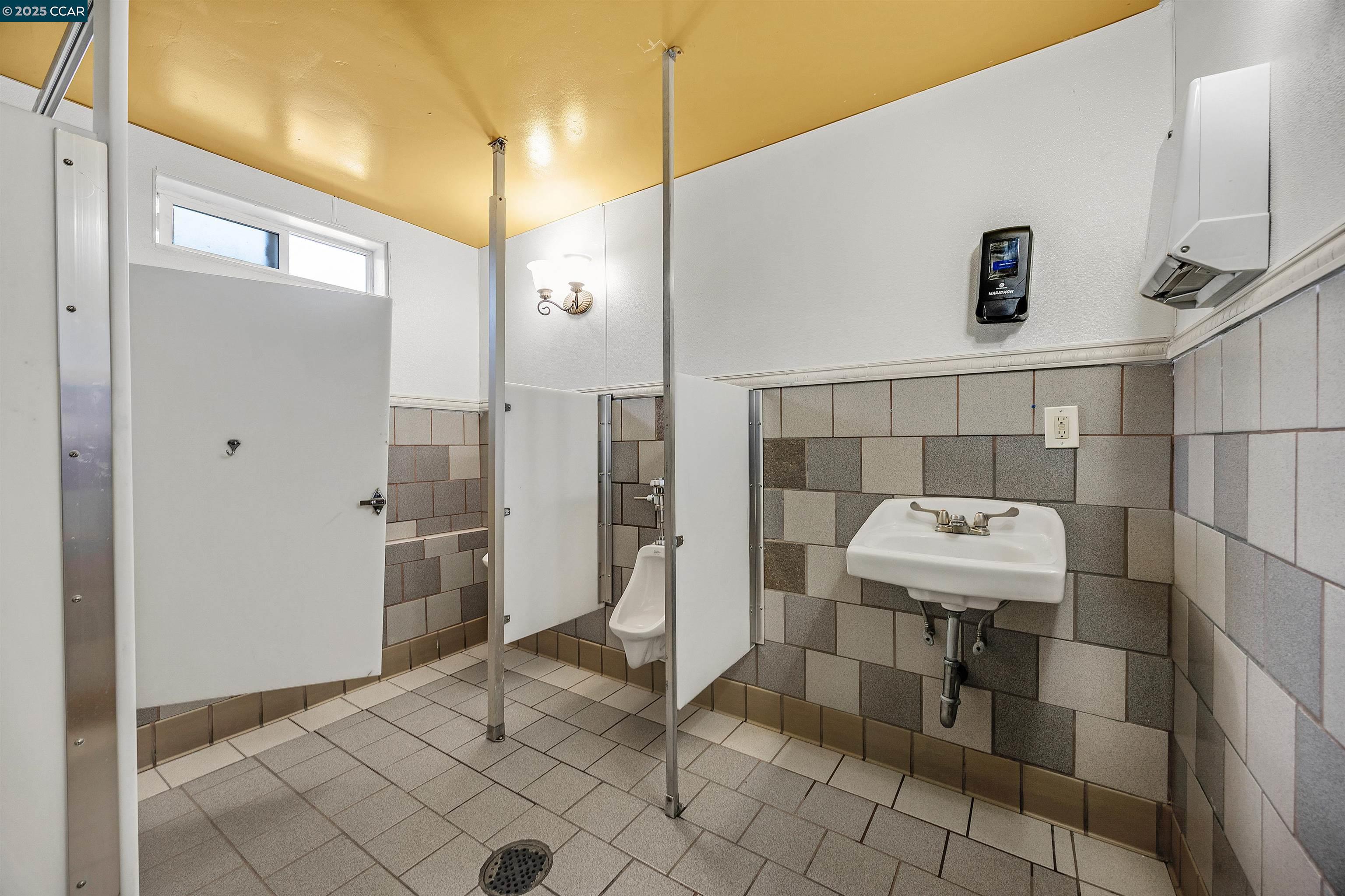 Detail Gallery Image 23 of 33 For 1500 23rd St, San Pablo,  CA 94806 - – Beds | – Baths