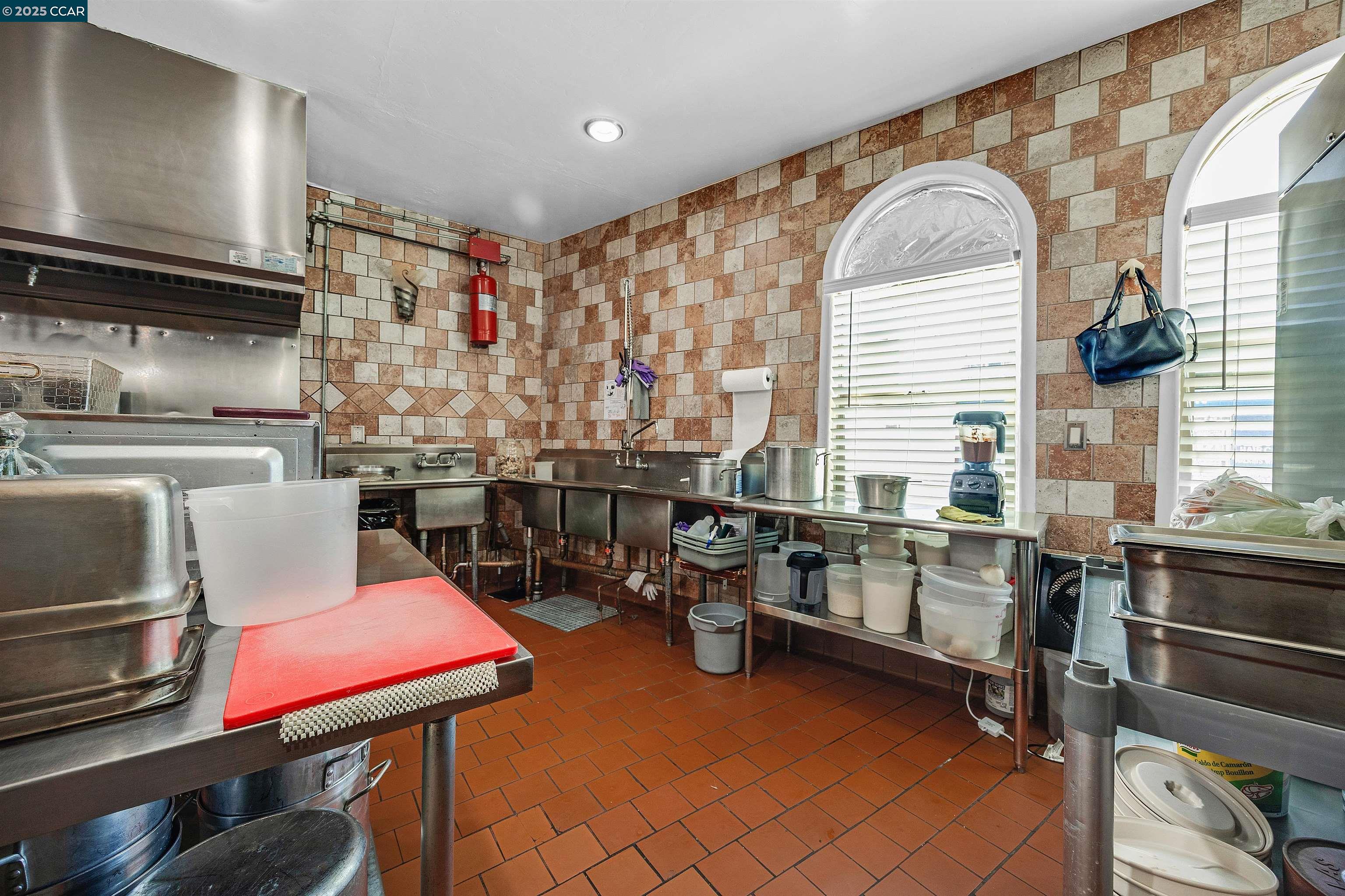 Detail Gallery Image 24 of 33 For 1500 23rd St, San Pablo,  CA 94806 - – Beds | – Baths