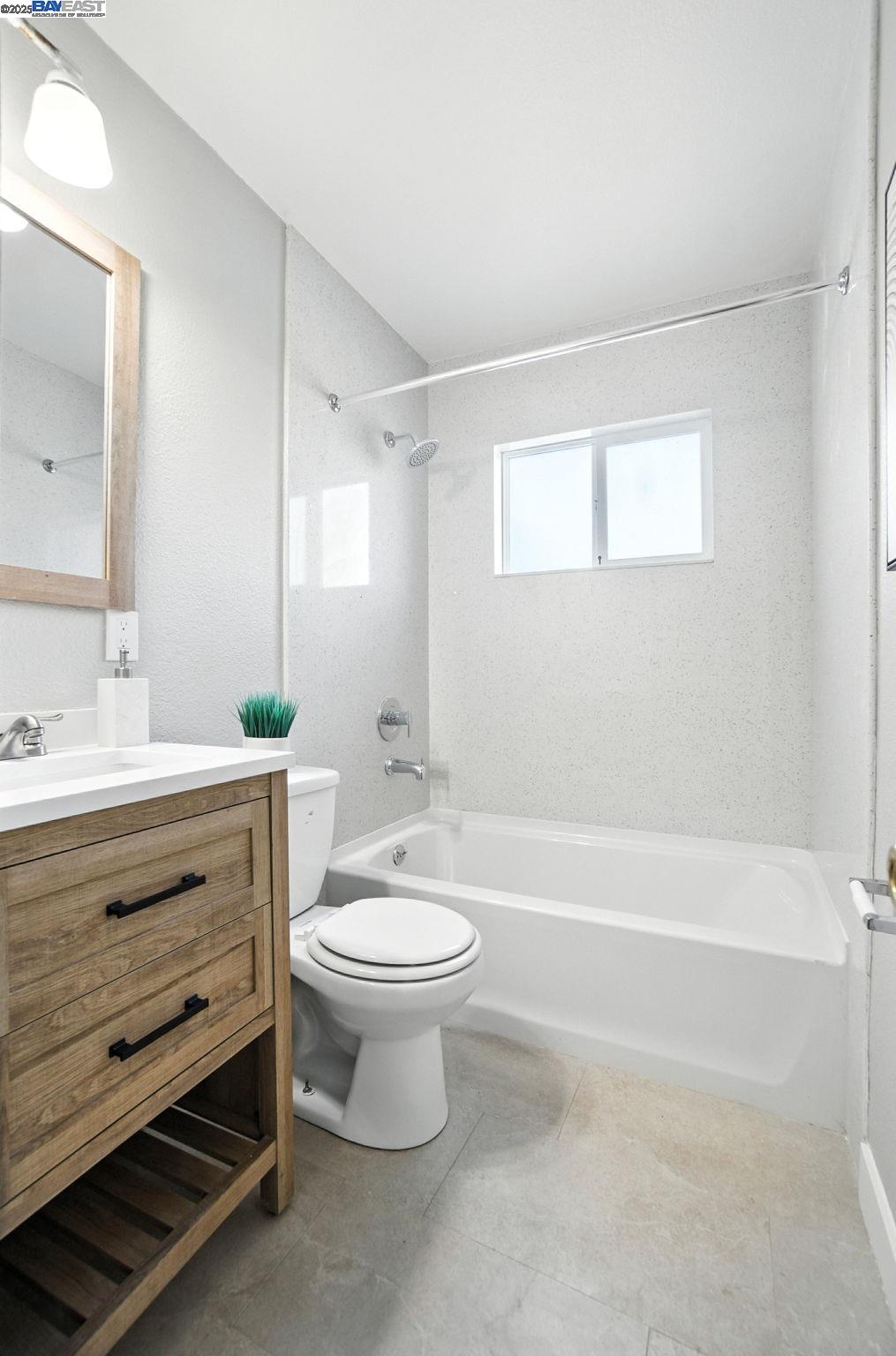 Detail Gallery Image 12 of 42 For 3631 Trenton Ct, Fremont,  CA 94538 - 5 Beds | 4 Baths