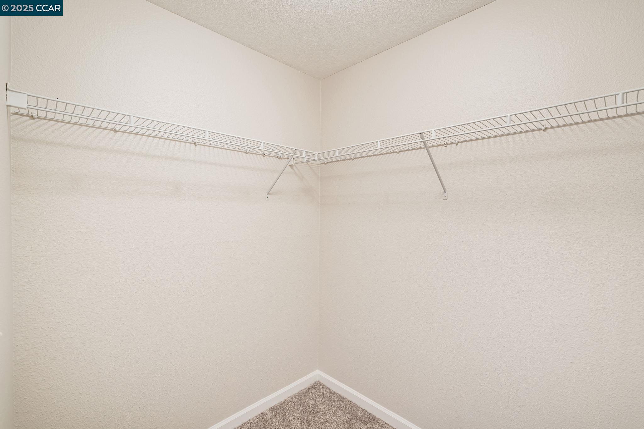 Photo #31: 41104760 Listing: Photo #31