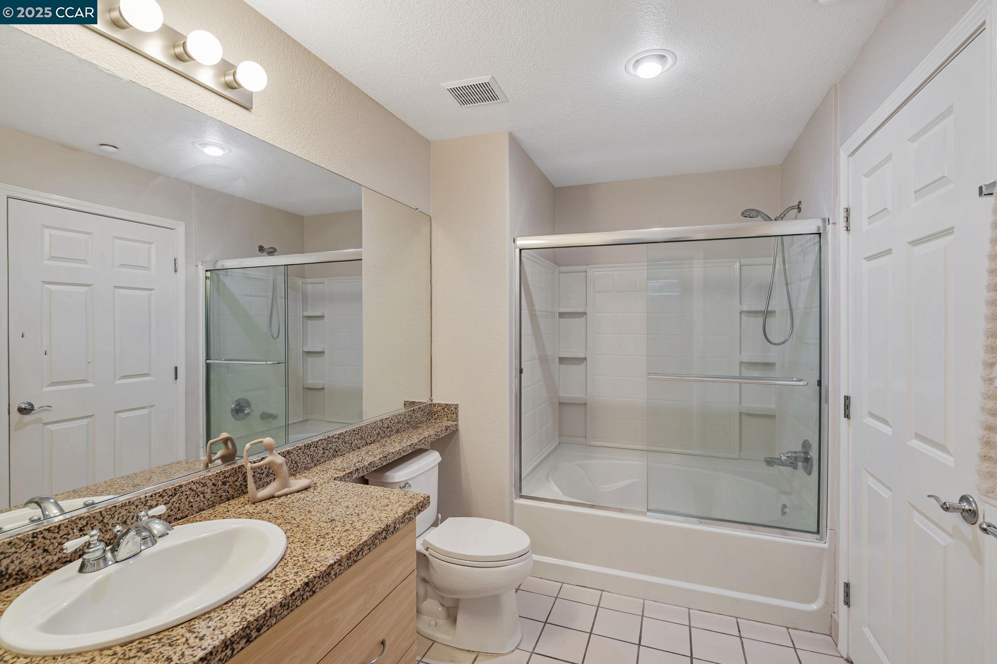 Photo #37: 41104760 Listing: Photo #37