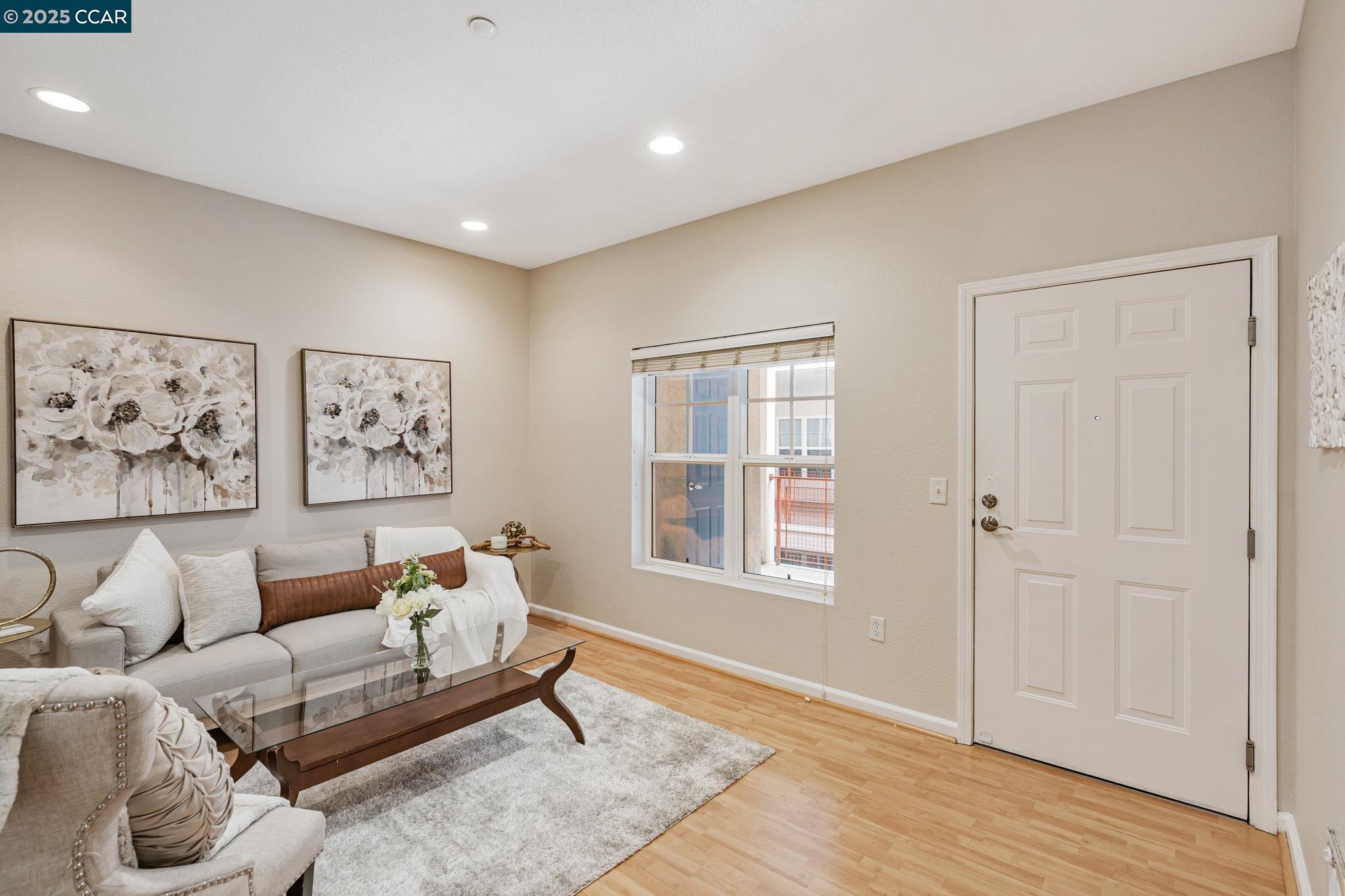 Photo #5: 41104760 Listing 