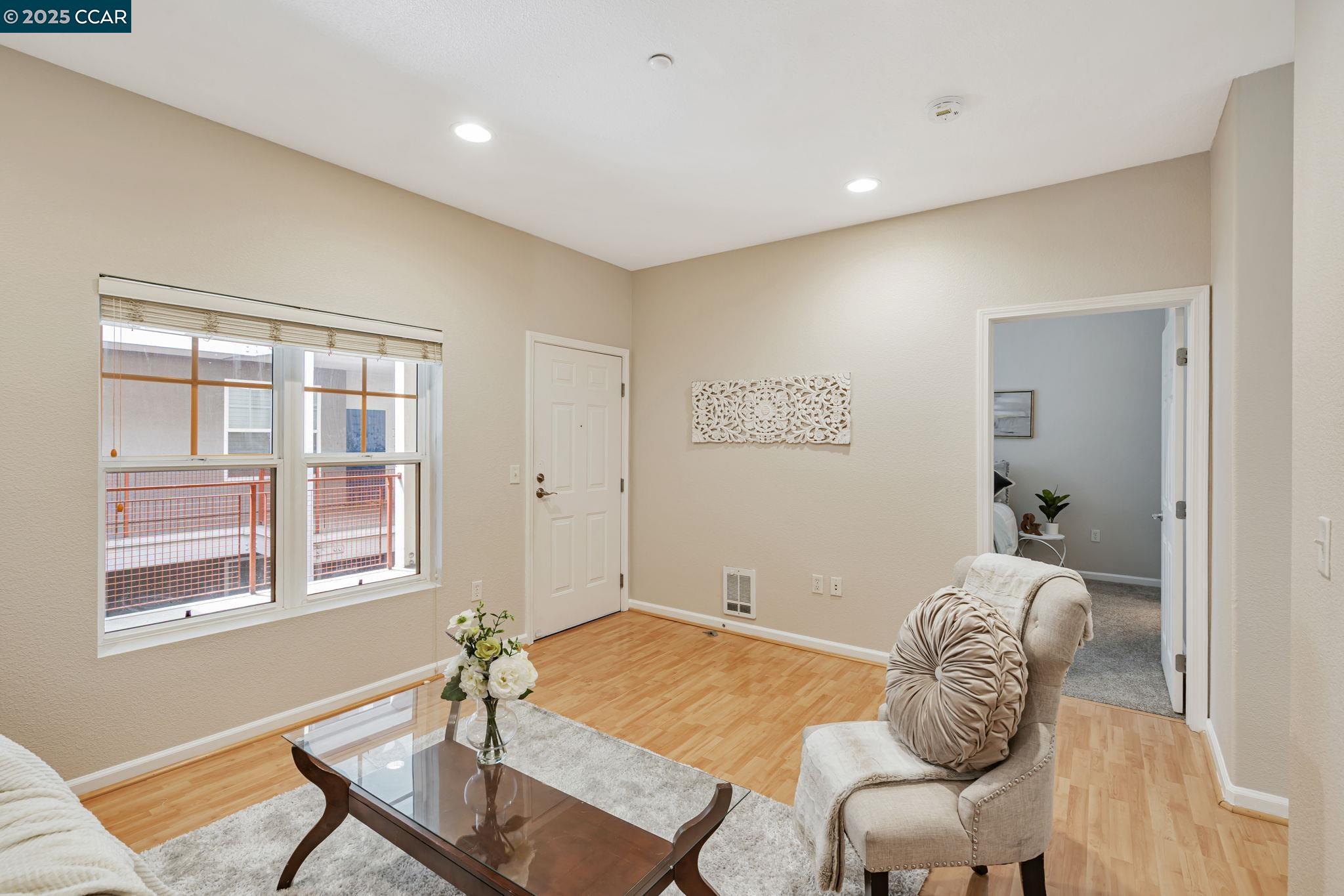 Photo #8: 41104760 Listing: Photo #8