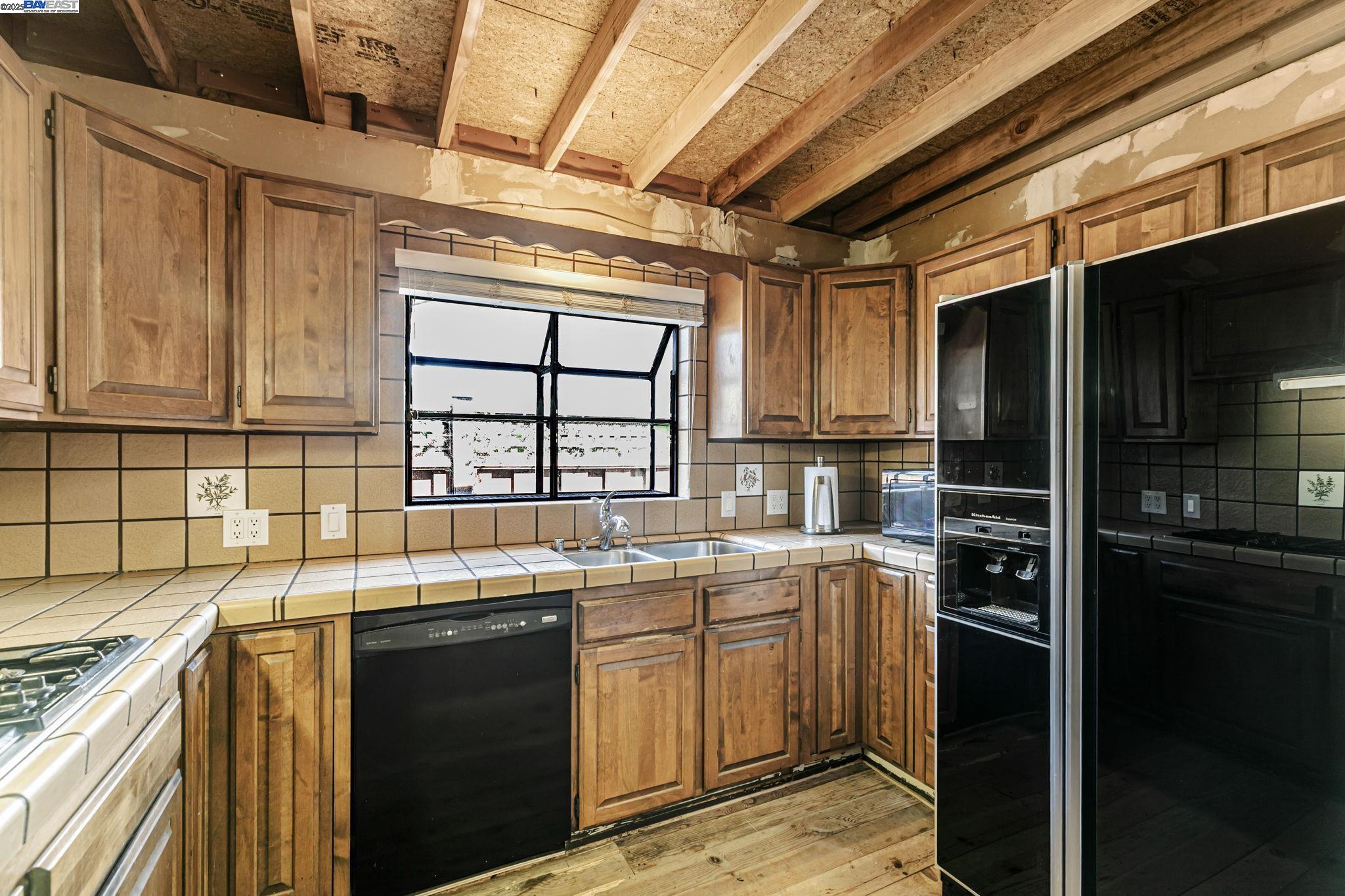 Detail Gallery Image 12 of 29 For 38353 Farwell Dr, Fremont,  CA 94536 - 4 Beds | 2 Baths