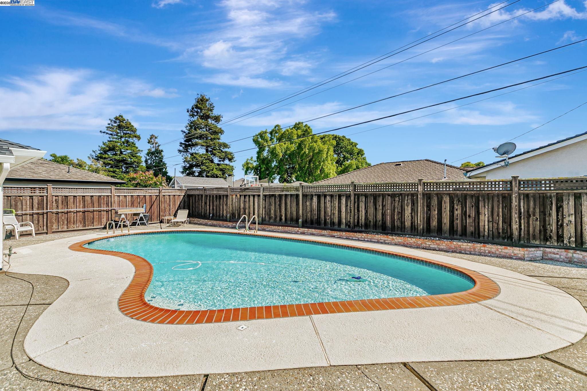 Detail Gallery Image 15 of 29 For 38353 Farwell Dr, Fremont,  CA 94536 - 4 Beds | 2 Baths