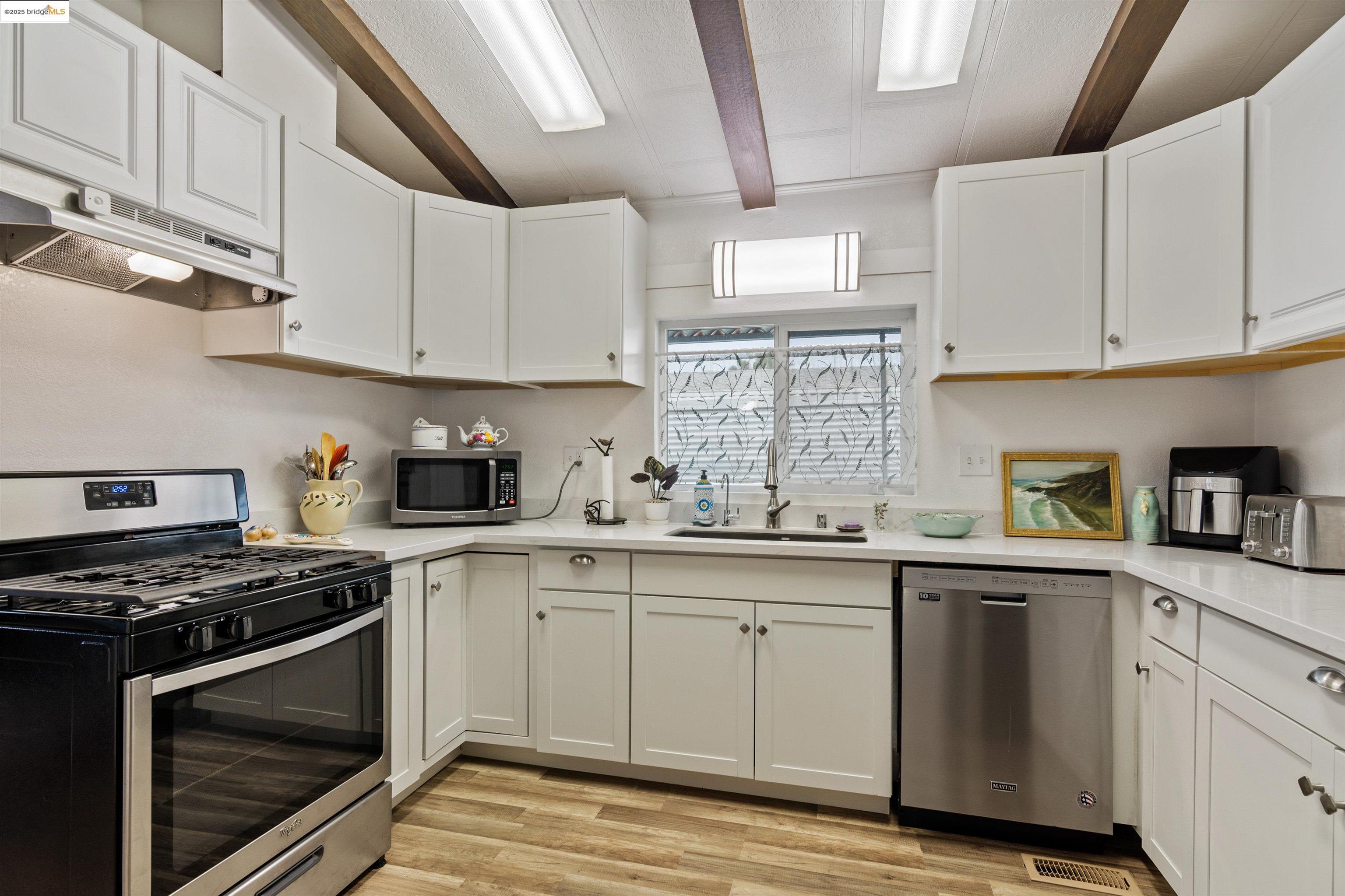 Detail Gallery Image 14 of 31 For 3764 Porter Circle #22,  Bethel Island,  CA 94511 - 2 Beds | 2 Baths