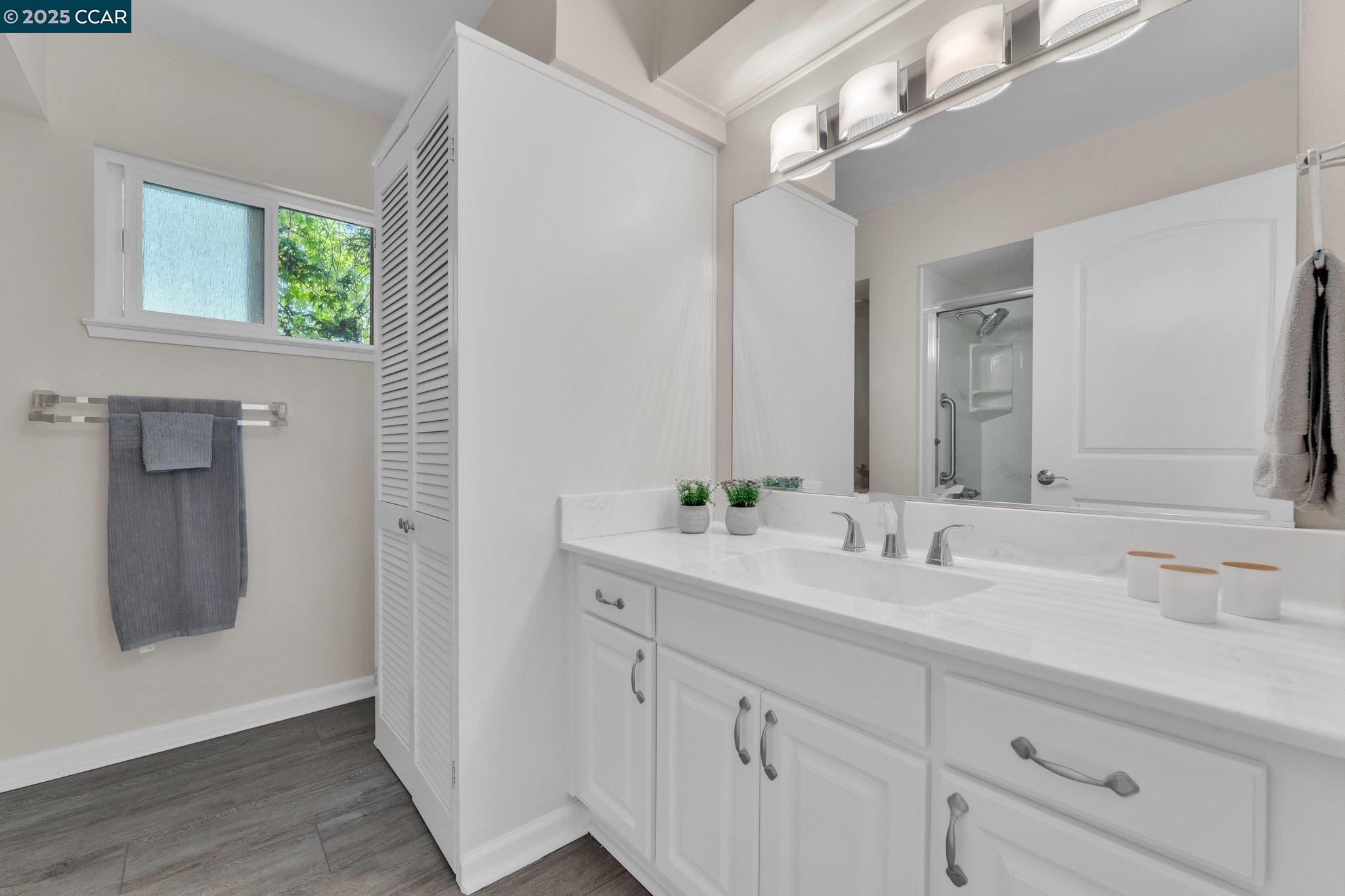 Photo #6: 41104765 Listing 