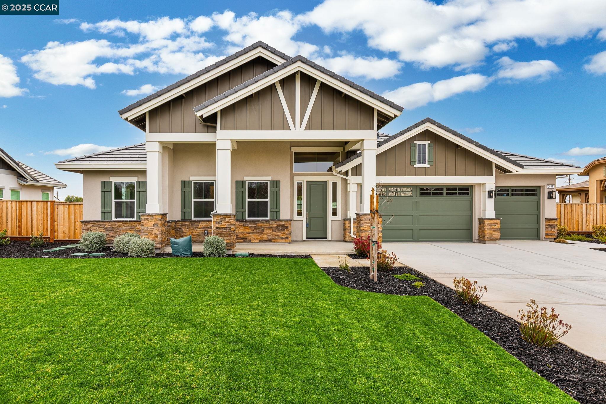 Detail Gallery Image 1 of 1 For 2955 Almondwood Place, Oakley,  CA 94561 - 4 Beds | 3/1 Baths