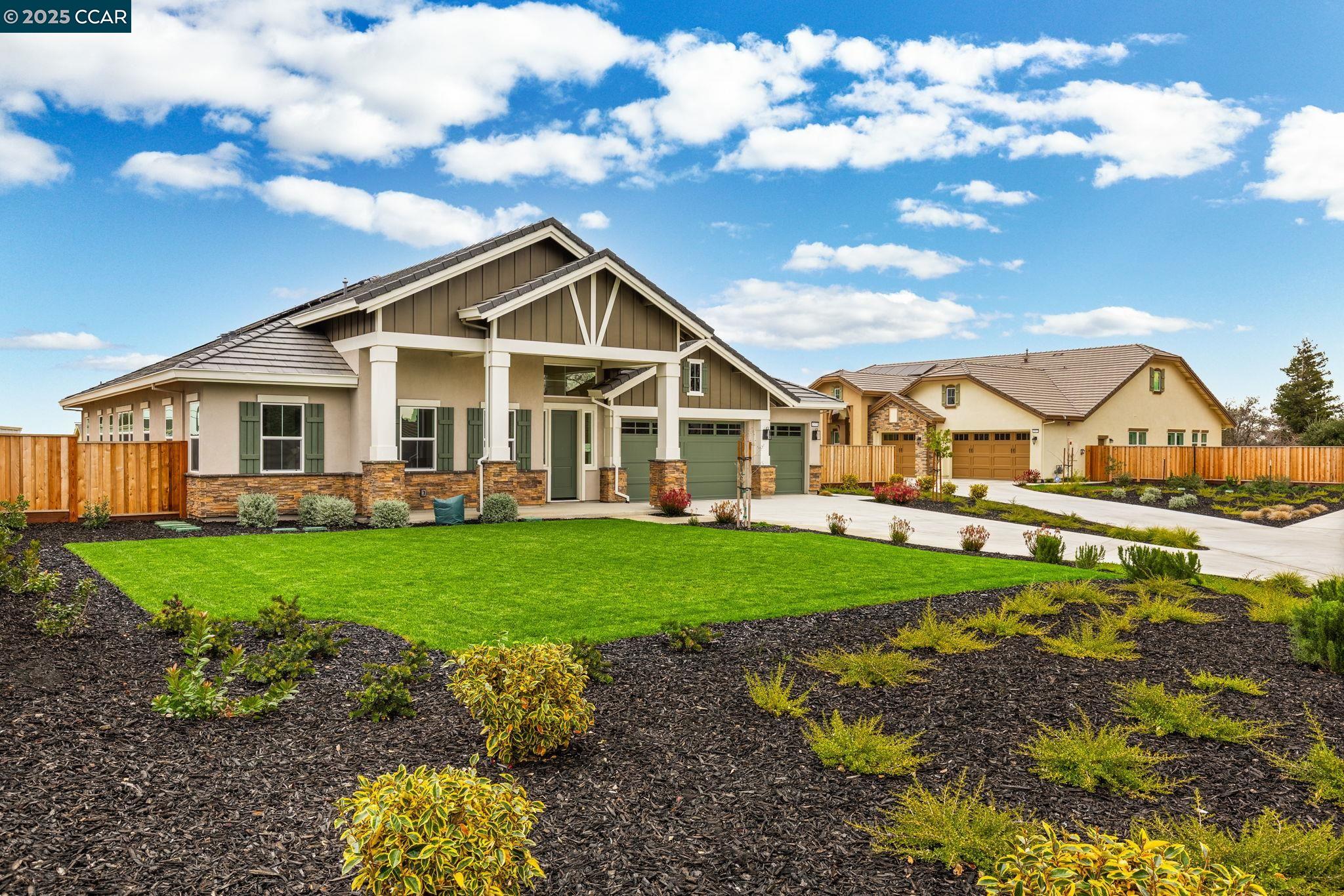 Detail Gallery Image 2 of 35 For 2955 Almondwood Place, Oakley,  CA 94561 - 4 Beds | 3/1 Baths