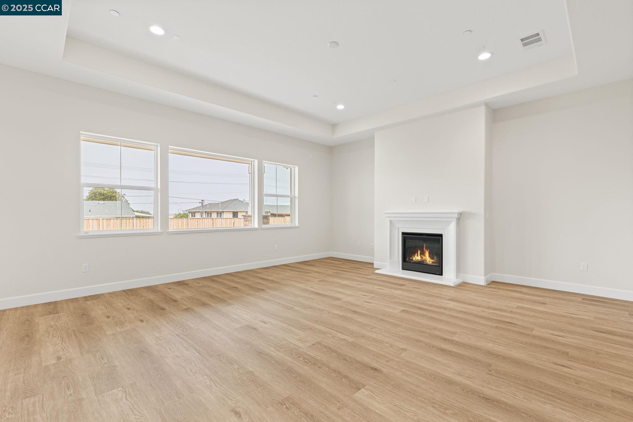 Detail Gallery Image 20 of 35 For 2955 Almondwood Place, Oakley,  CA 94561 - 4 Beds | 3/1 Baths