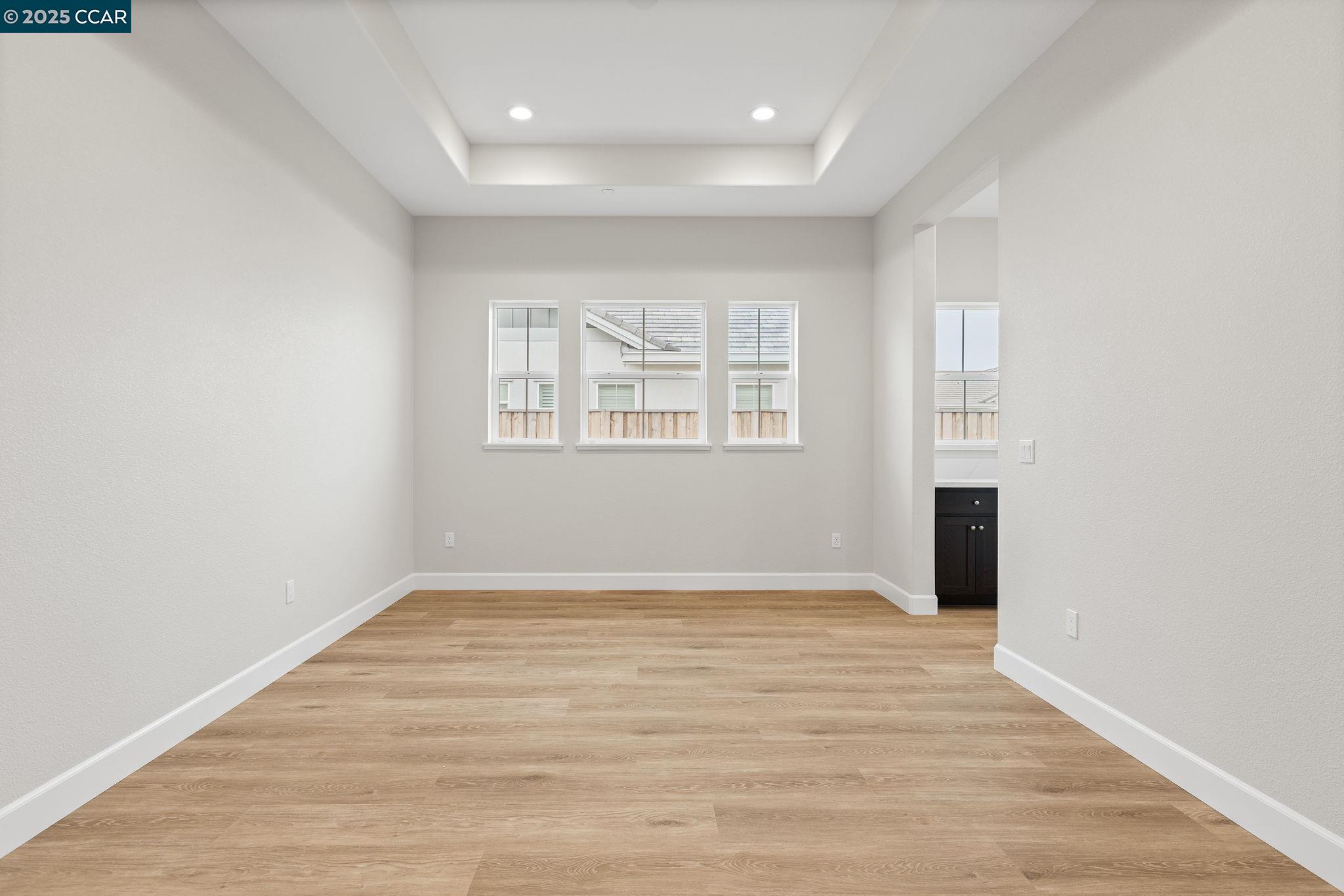 Detail Gallery Image 24 of 35 For 2955 Almondwood Place, Oakley,  CA 94561 - 4 Beds | 3/1 Baths