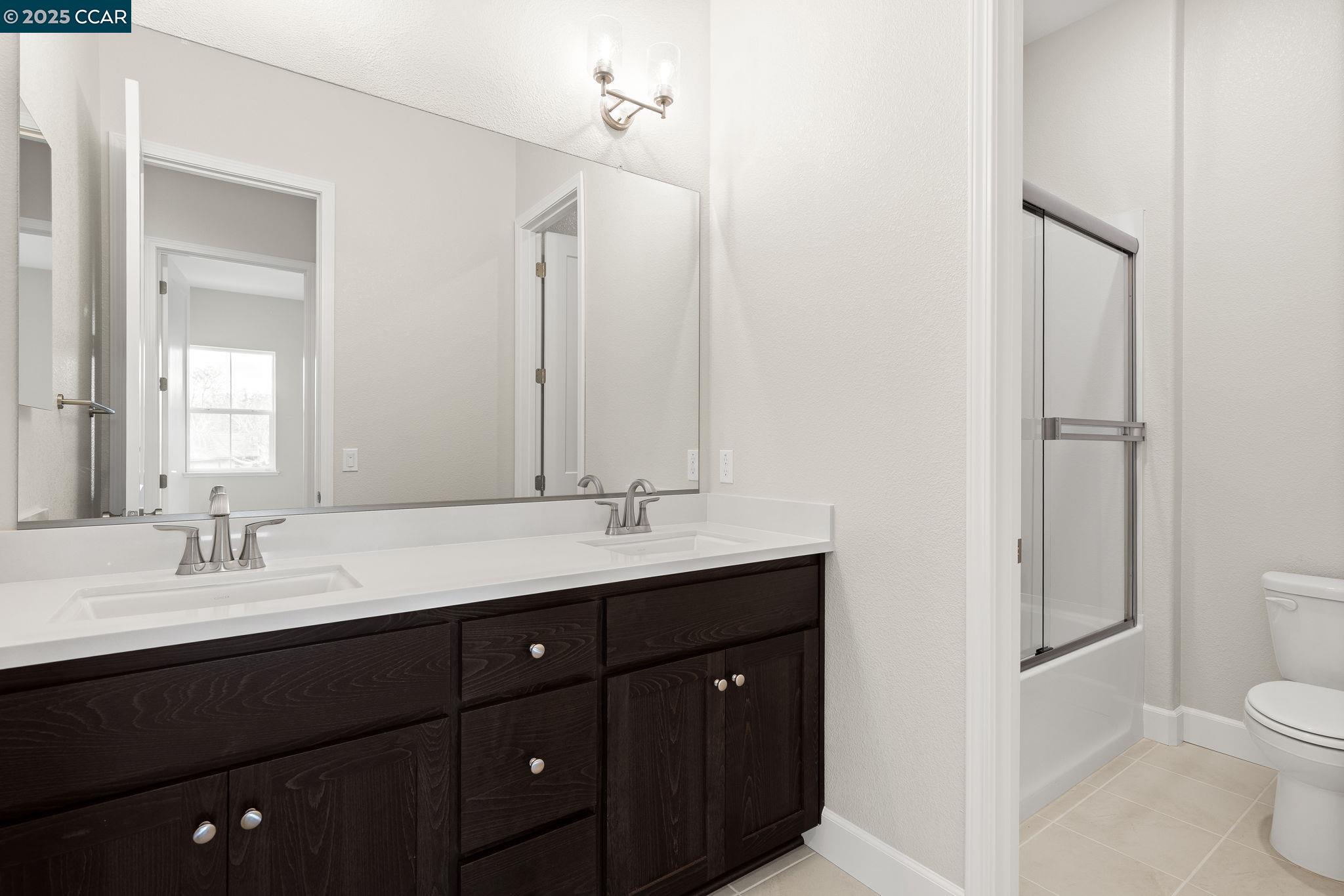 Detail Gallery Image 29 of 35 For 2955 Almondwood Place, Oakley,  CA 94561 - 4 Beds | 3/1 Baths