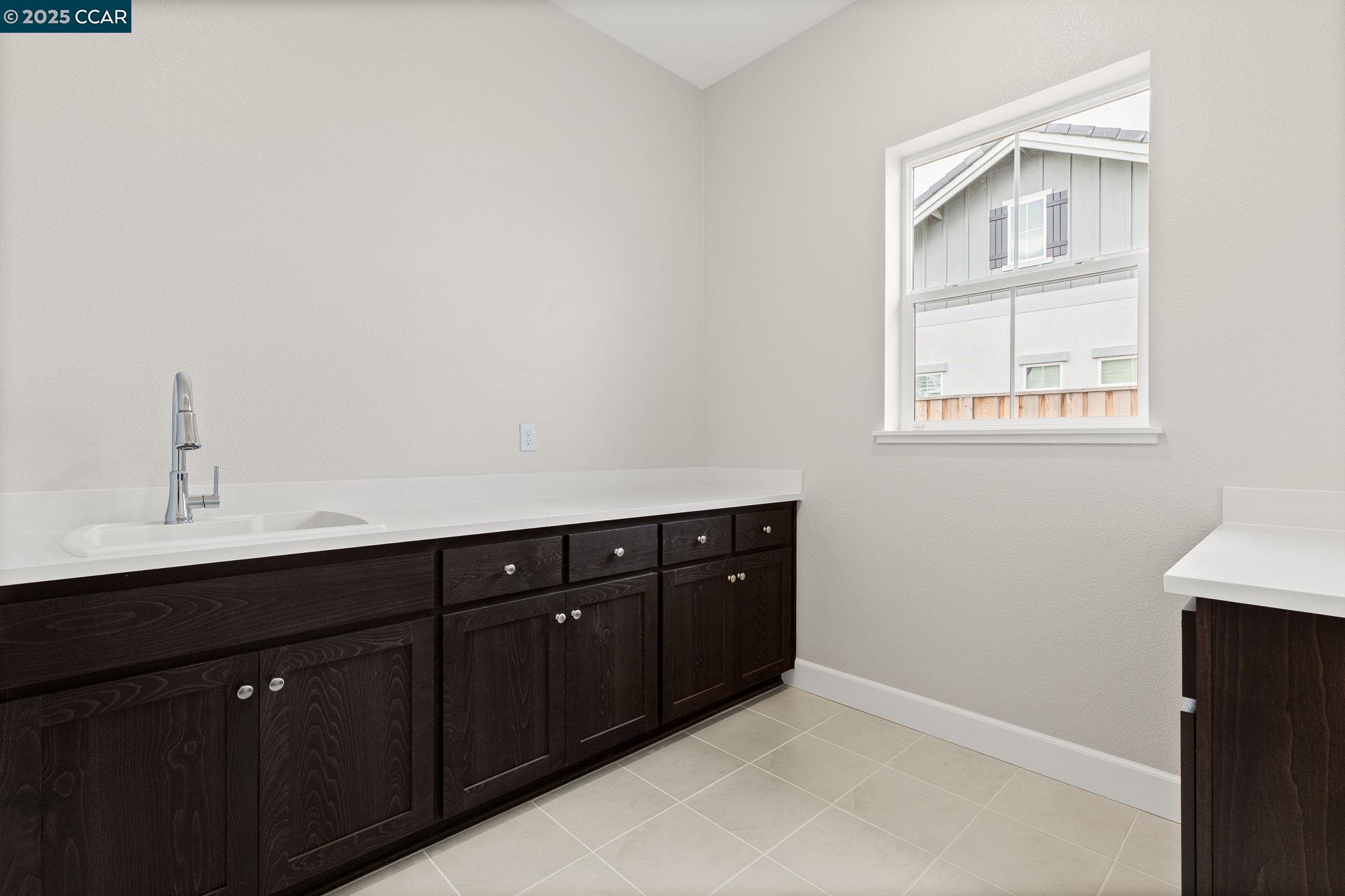 Detail Gallery Image 30 of 35 For 2955 Almondwood Place, Oakley,  CA 94561 - 4 Beds | 3/1 Baths