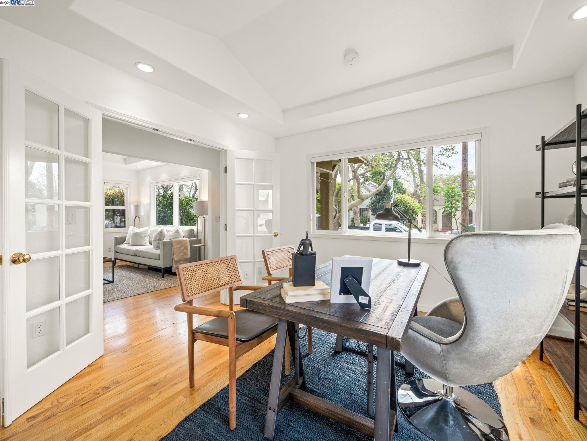 Detail Gallery Image 5 of 25 For 439 Snyder Ave, San Jose,  CA 95125 - 3 Beds | 2 Baths