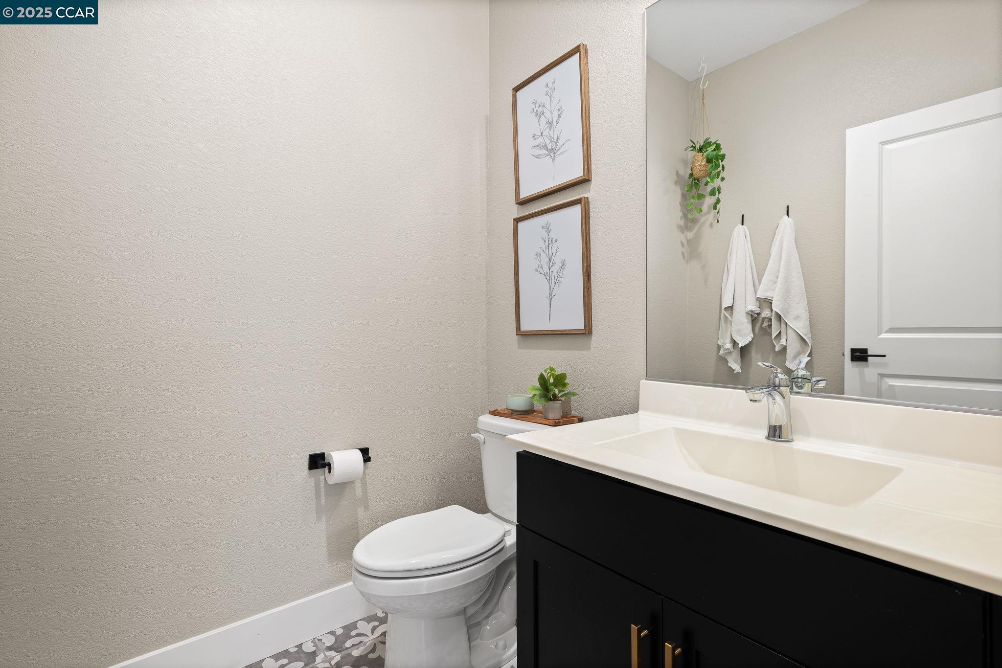 Detail Gallery Image 16 of 27 For 9521 Pescadero Cir, Discovery Bay,  CA 94505 - 3 Beds | 2/1 Baths
