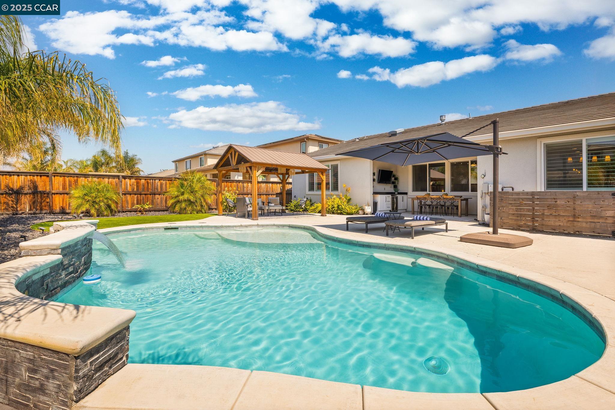 Detail Gallery Image 20 of 27 For 9521 Pescadero Cir, Discovery Bay,  CA 94505 - 3 Beds | 2/1 Baths