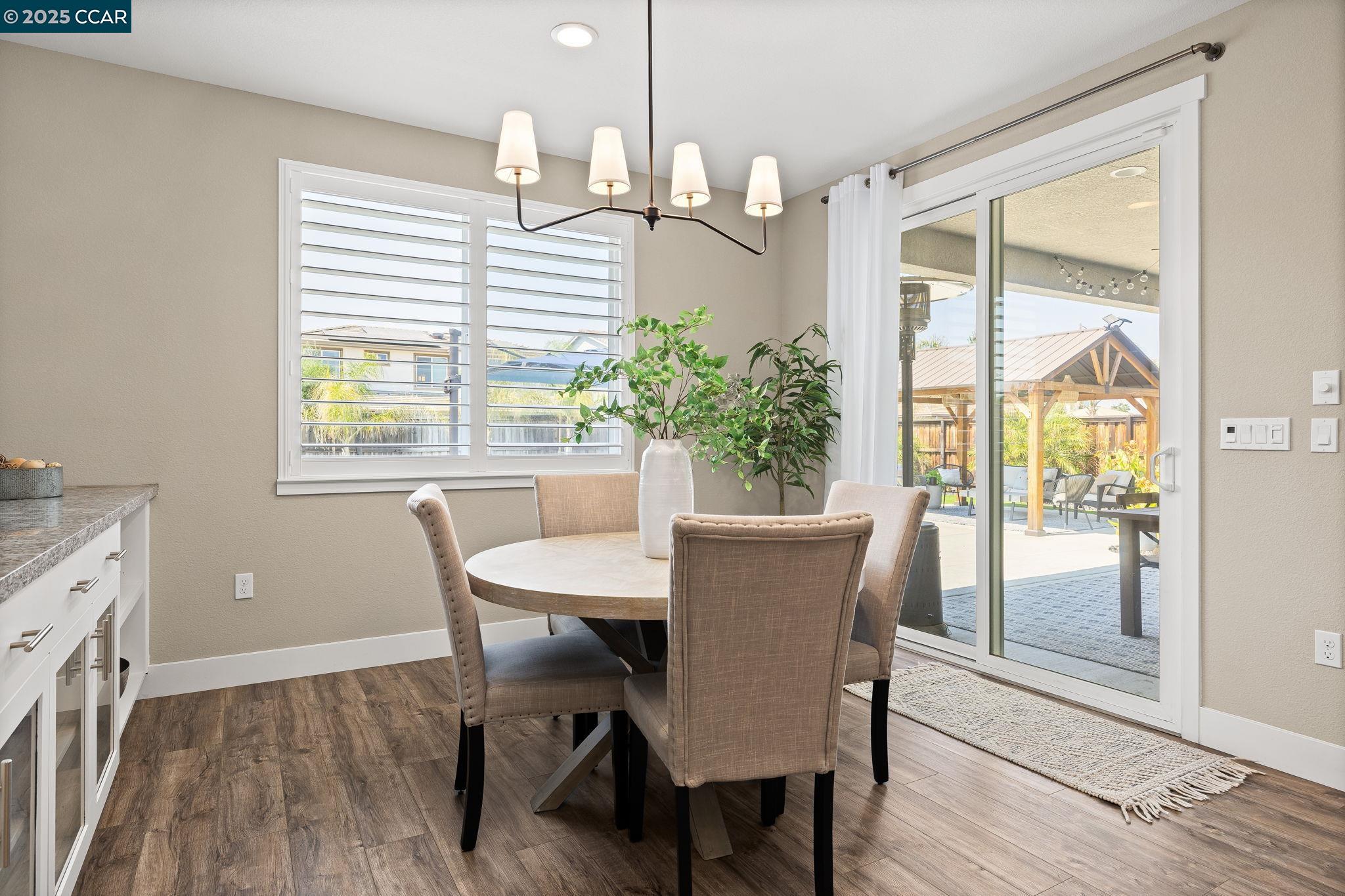 Detail Gallery Image 7 of 27 For 9521 Pescadero Cir, Discovery Bay,  CA 94505 - 3 Beds | 2/1 Baths