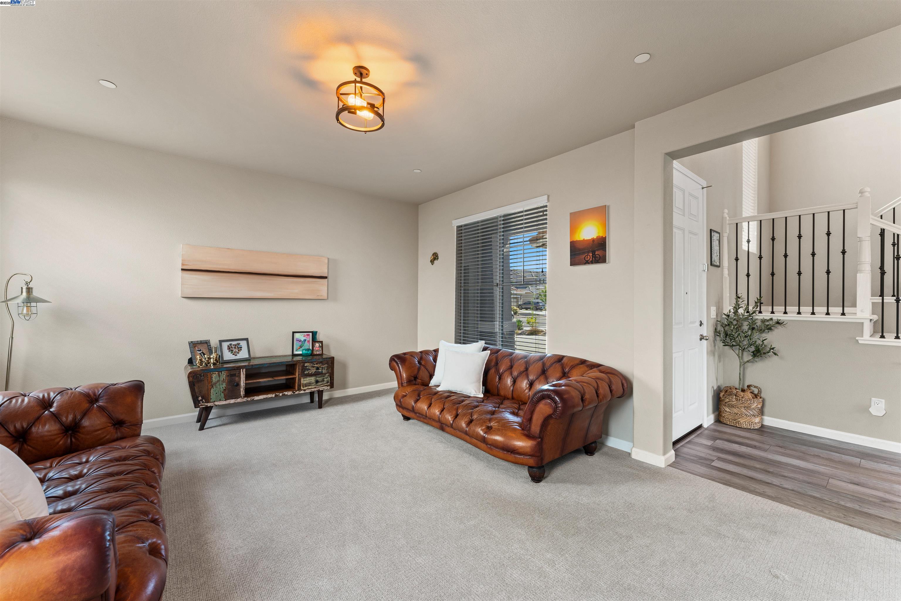 Detail Gallery Image 12 of 47 For 3008 Jaffrey St, Roseville,  CA 95747 - 5 Beds | 4/1 Baths