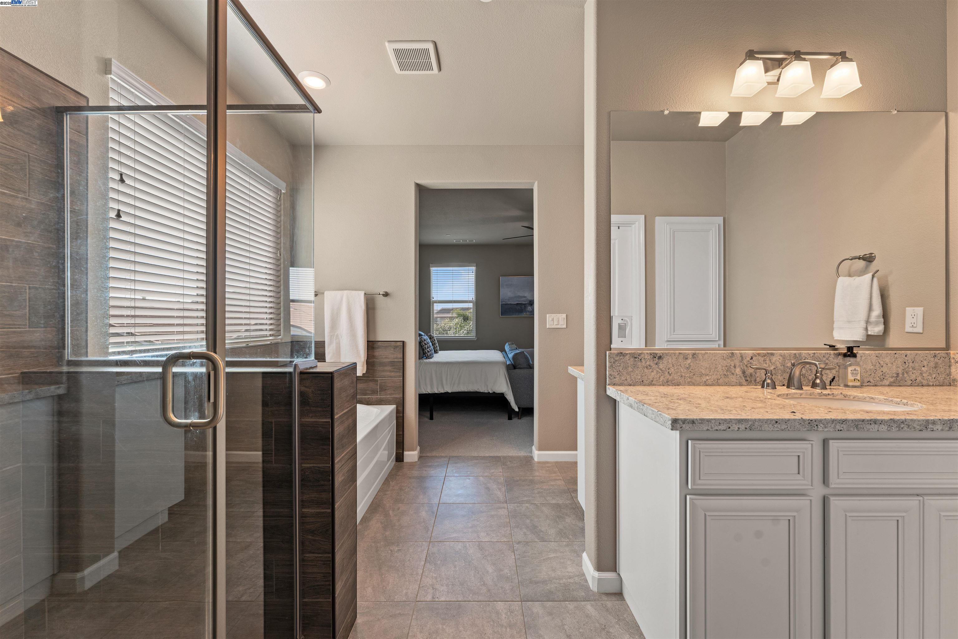Detail Gallery Image 19 of 47 For 3008 Jaffrey St, Roseville,  CA 95747 - 5 Beds | 4/1 Baths