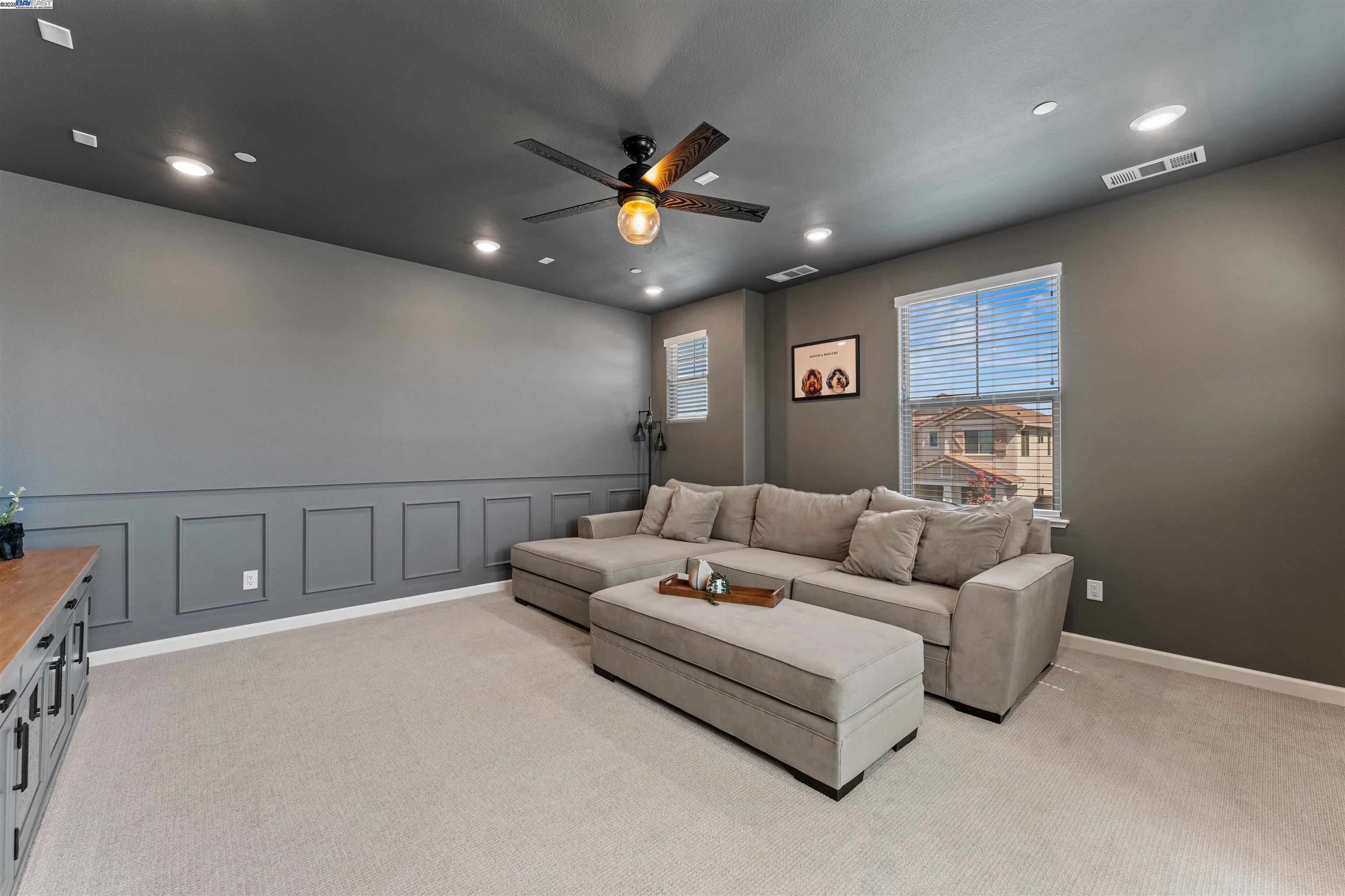 Detail Gallery Image 22 of 47 For 3008 Jaffrey St, Roseville,  CA 95747 - 5 Beds | 4/1 Baths