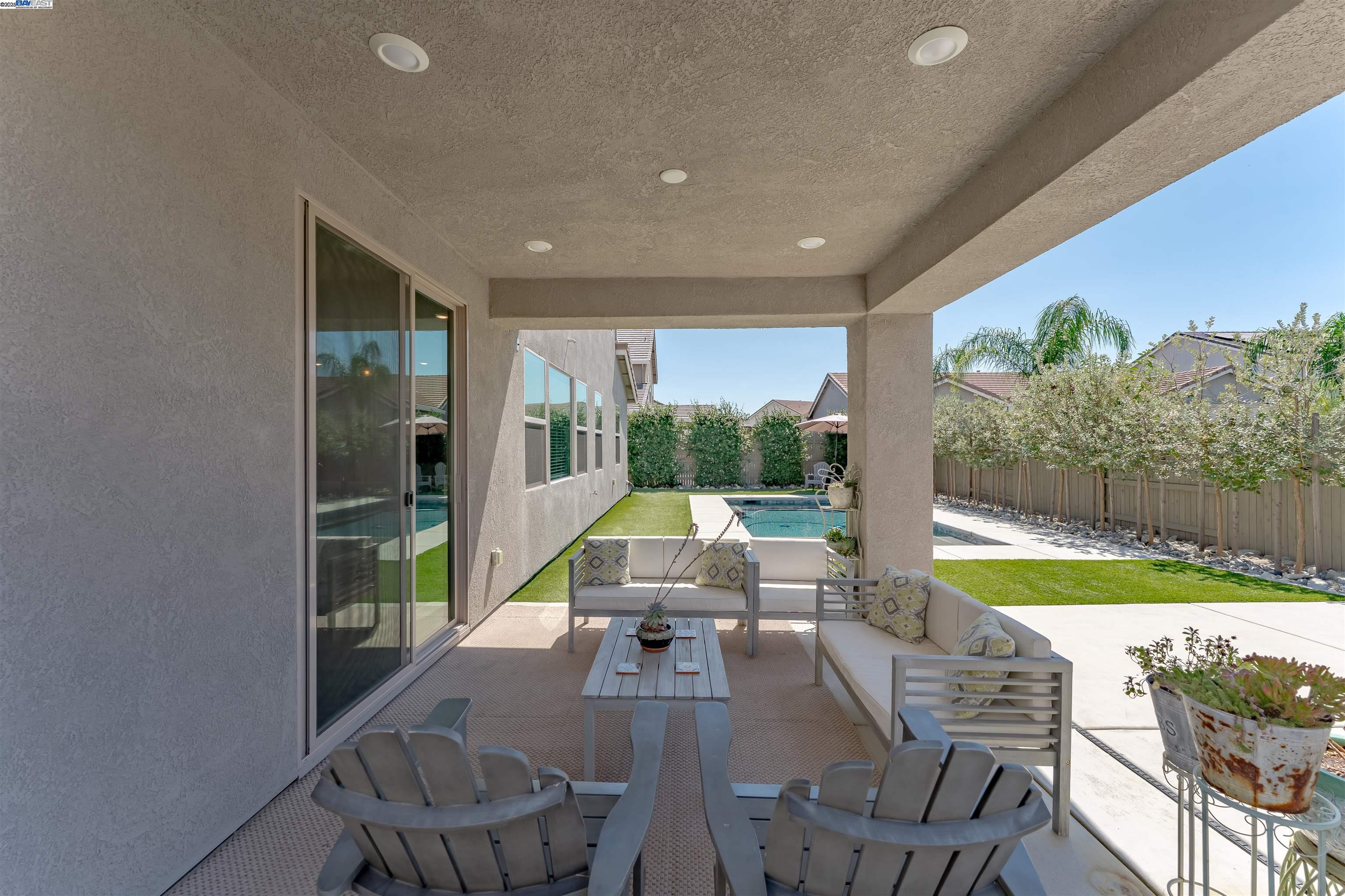 Detail Gallery Image 39 of 47 For 3008 Jaffrey St, Roseville,  CA 95747 - 5 Beds | 4/1 Baths
