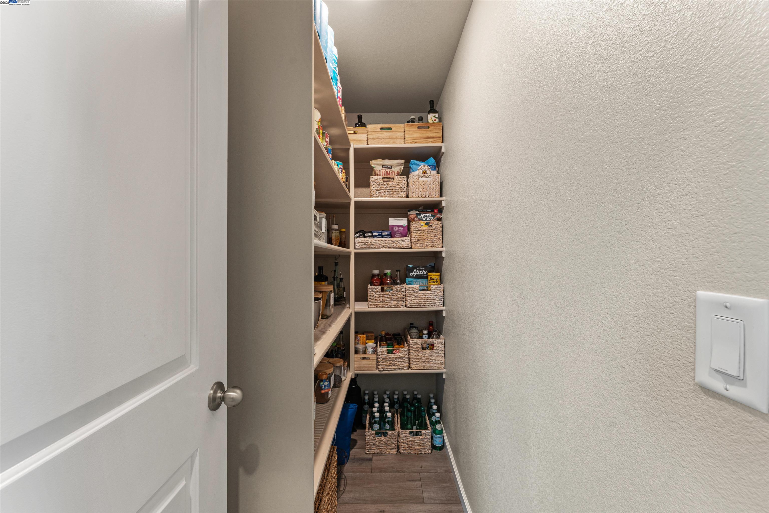 Detail Gallery Image 9 of 47 For 3008 Jaffrey St, Roseville,  CA 95747 - 5 Beds | 4/1 Baths